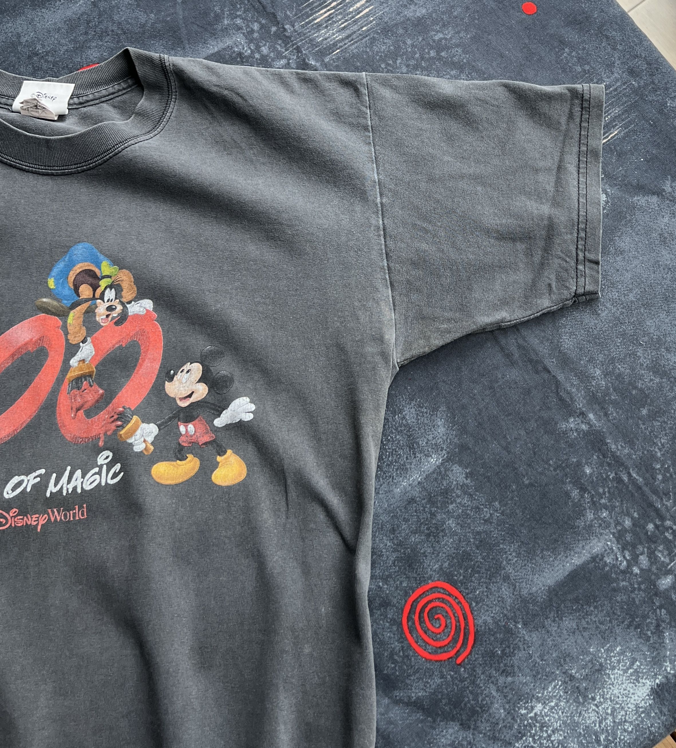 Cartoon Network Vintage 90s Walt Disney Worlds Cartoons Disneyland T-shirt Size US M / EU 48-50 / 2 - 7 Thumbnail