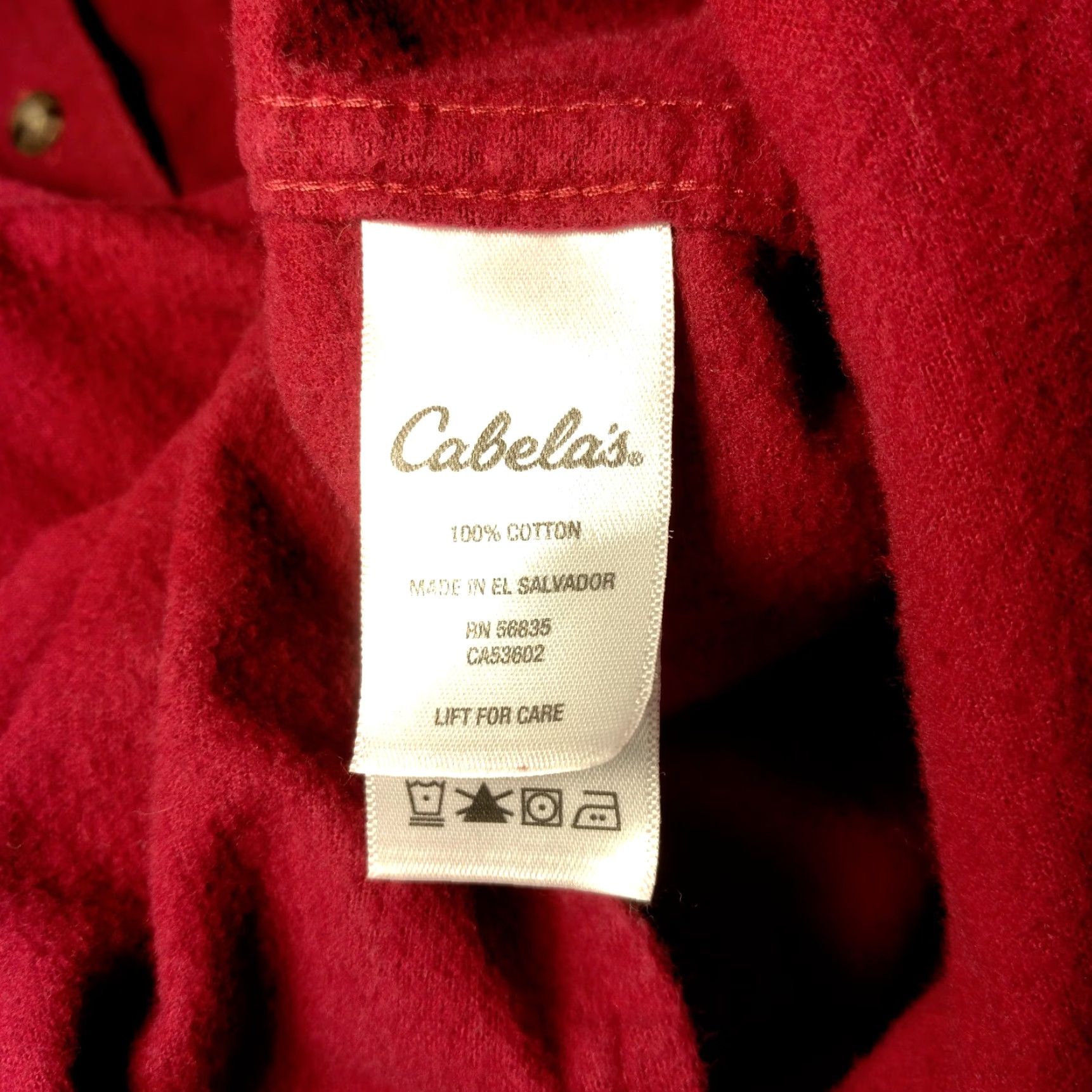 Vintage VINTAGE Cabela's Chamois Shirt Men’s Medium Red Heavyweight Flannel Cotton Collared Button-Up Workwear Size US M / EU 48-50 / 2 - 7 Thumbnail
