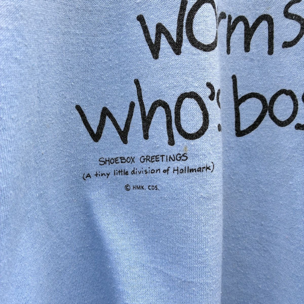 Vintage Fishing Angler Show The Worm Whos Boss Shoebox Cartoon Shirt Size US XL / EU 56 / 4 - 7 Thumbnail