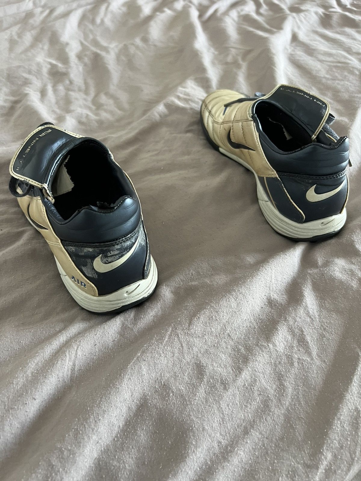 Nike Vintage Nike Total 90 Cleats Sneakers Soccer Boots US 00’s Size US 8 / EU 41 - 20 Thumbnail