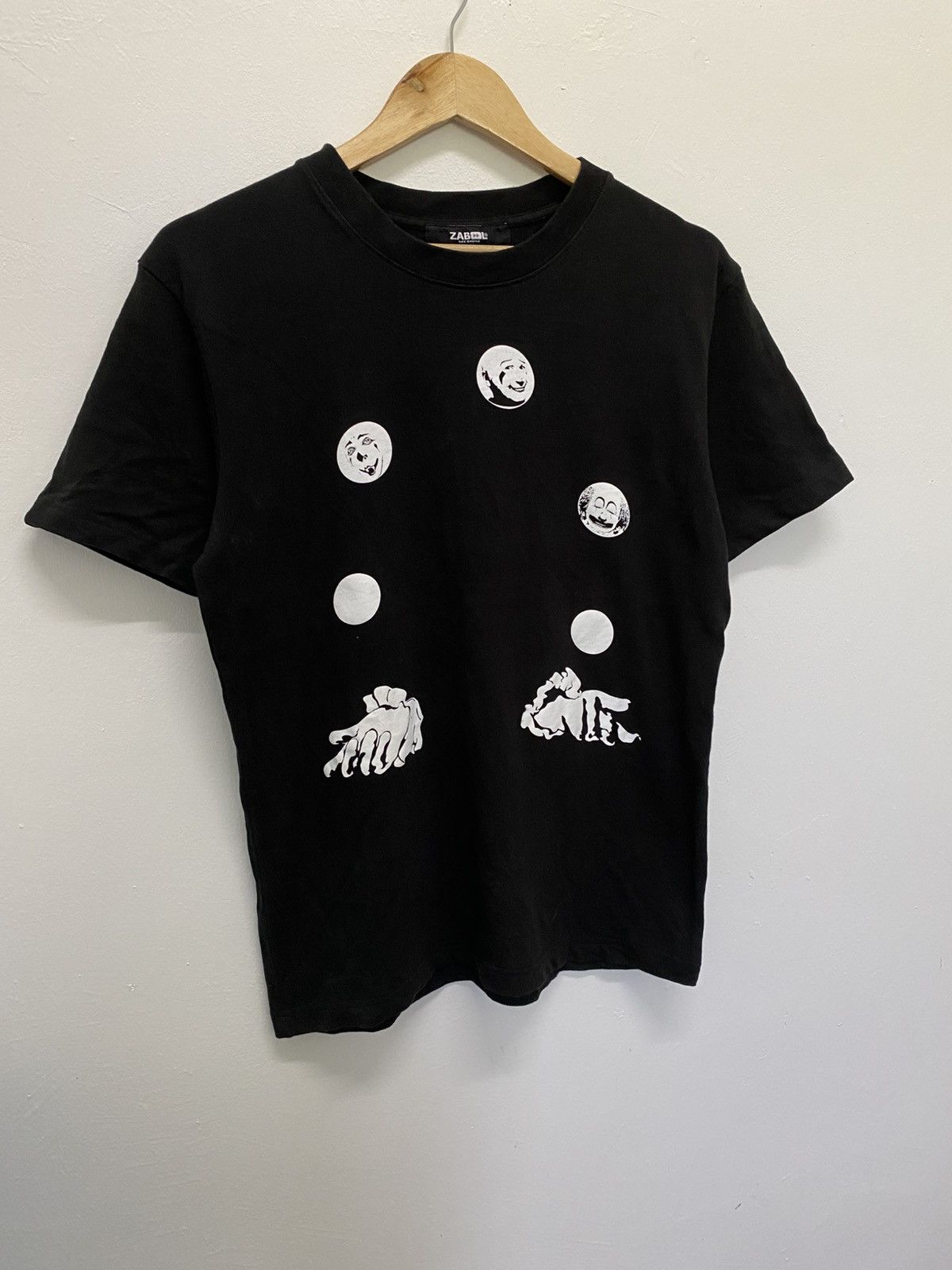 Vintage Life Is a circus Art Tee Size US M / EU 48-50 / 2 - 1 Thumbnail