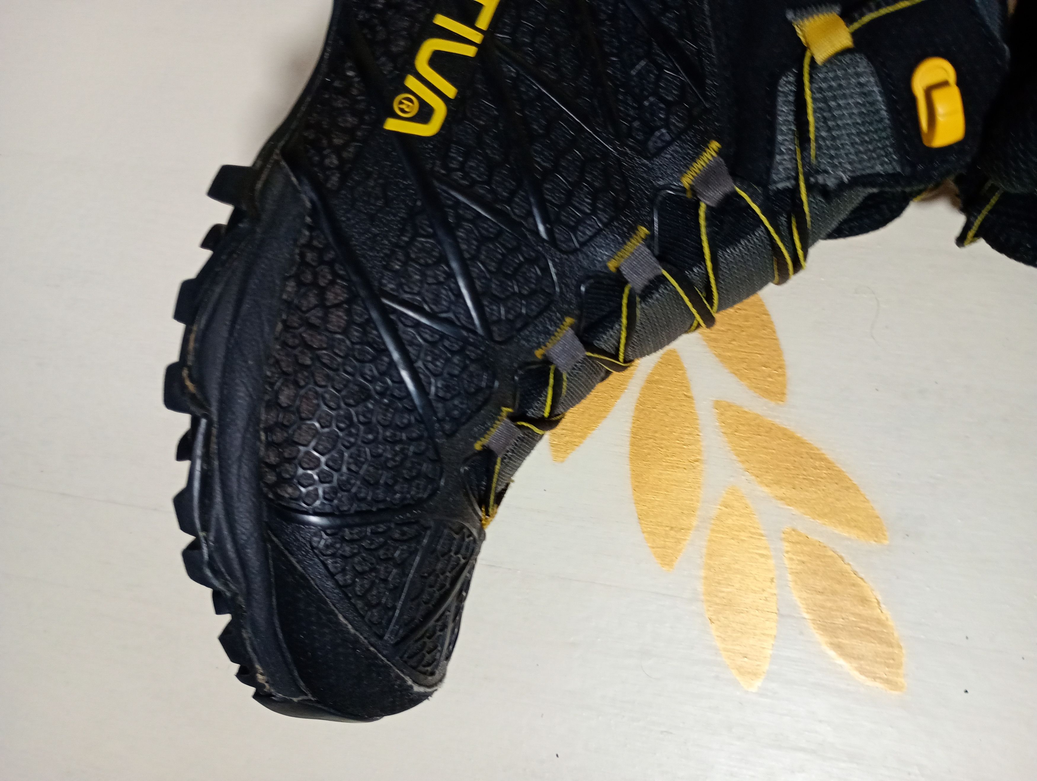 La Sportiva La Sportiva Core High GTX Boots Size US 8.5 / EU 41-42 - 13 Thumbnail