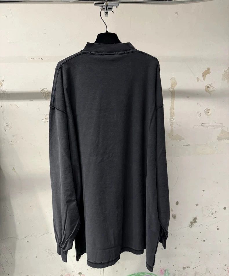 Balenciaga Balenciaga Black patch velvet long sleeves Size US M / EU 48-50 / 2 - 3 Thumbnail