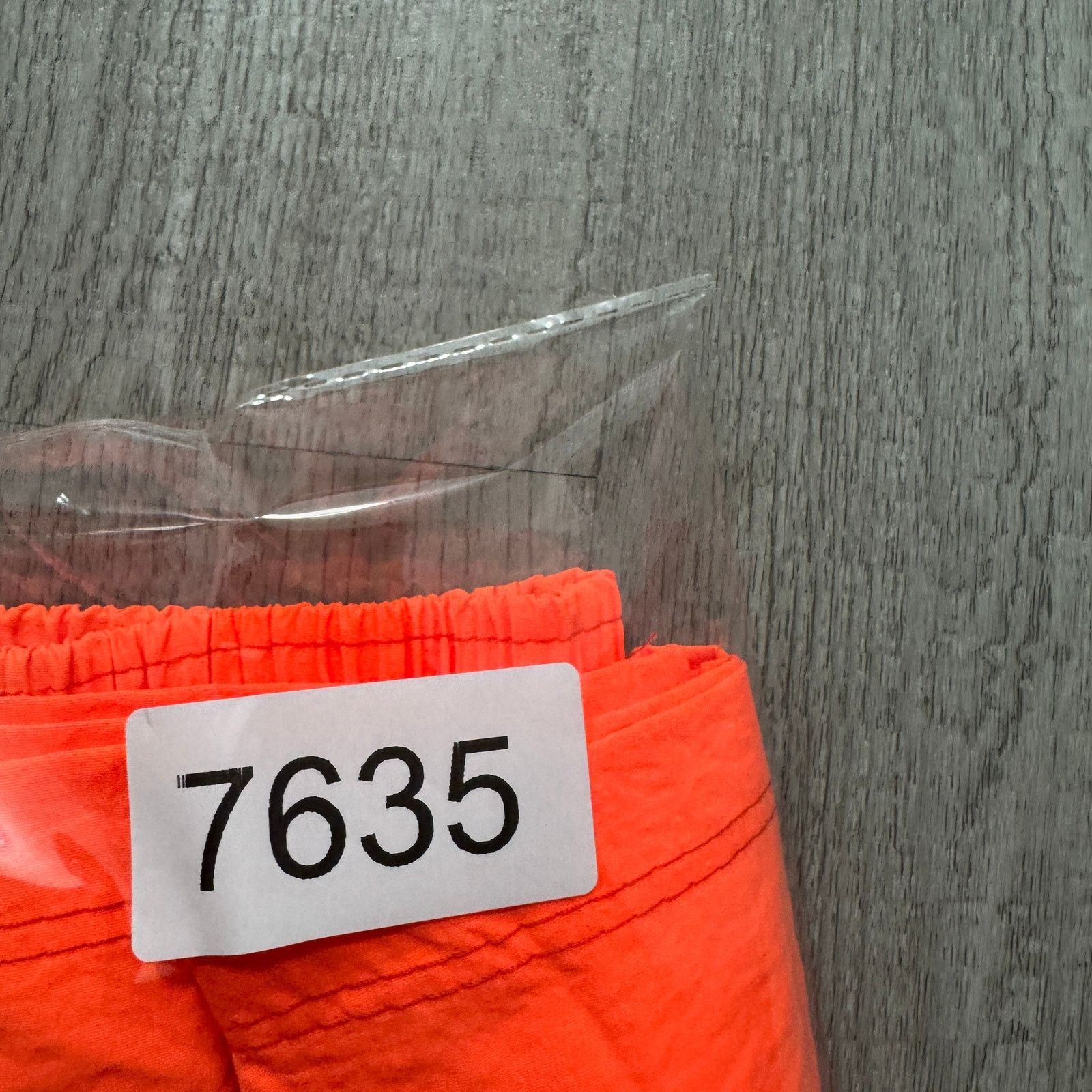 Vintage NEW Vintage USA Sport Surf Shorts Men Small Orange 80s Size US 26 / EU 42 - 10 Thumbnail