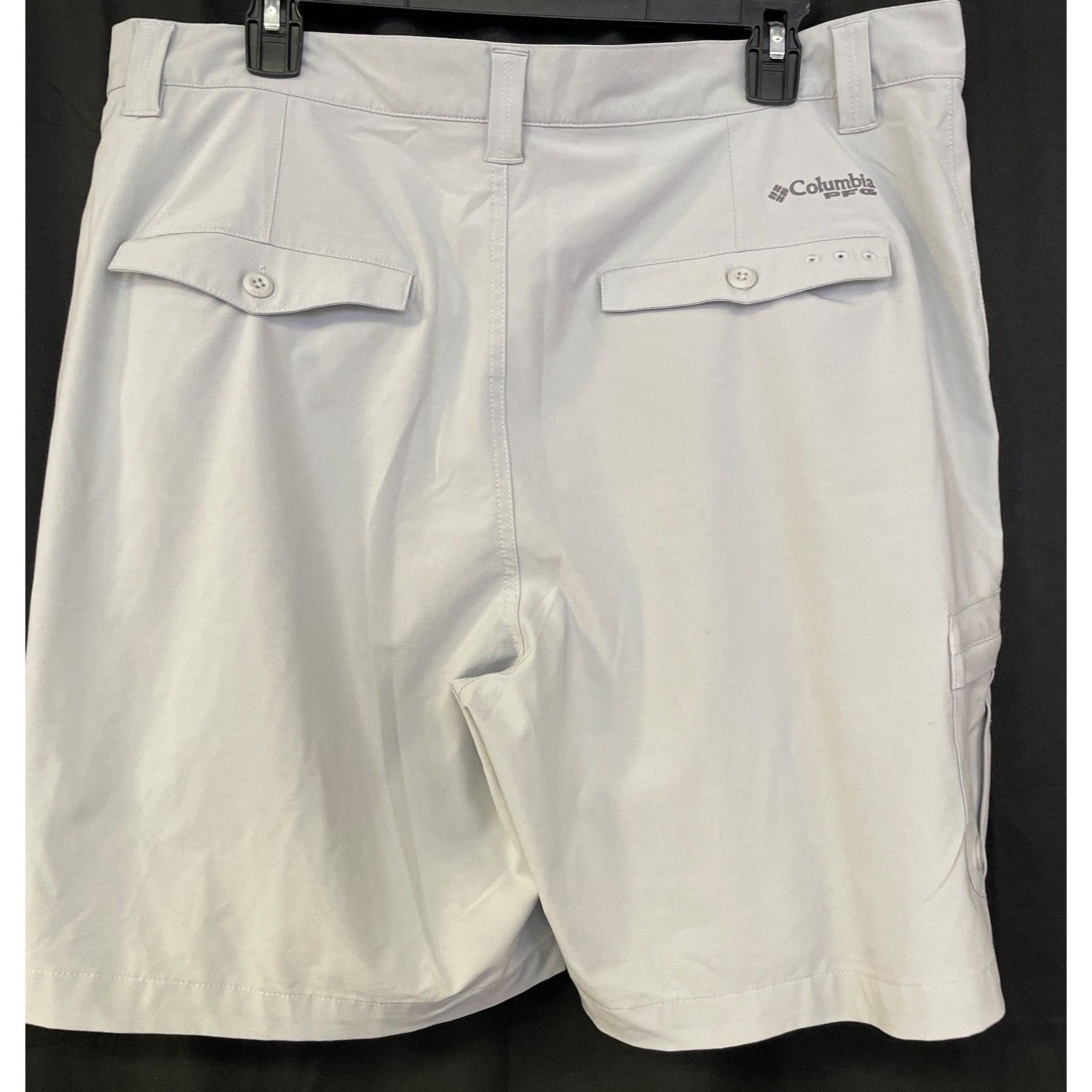 Columbia Columbia Men's Light Gray PFG light weight Flat front Shorts Size US 36 / EU 52 - 2 Thumbnail