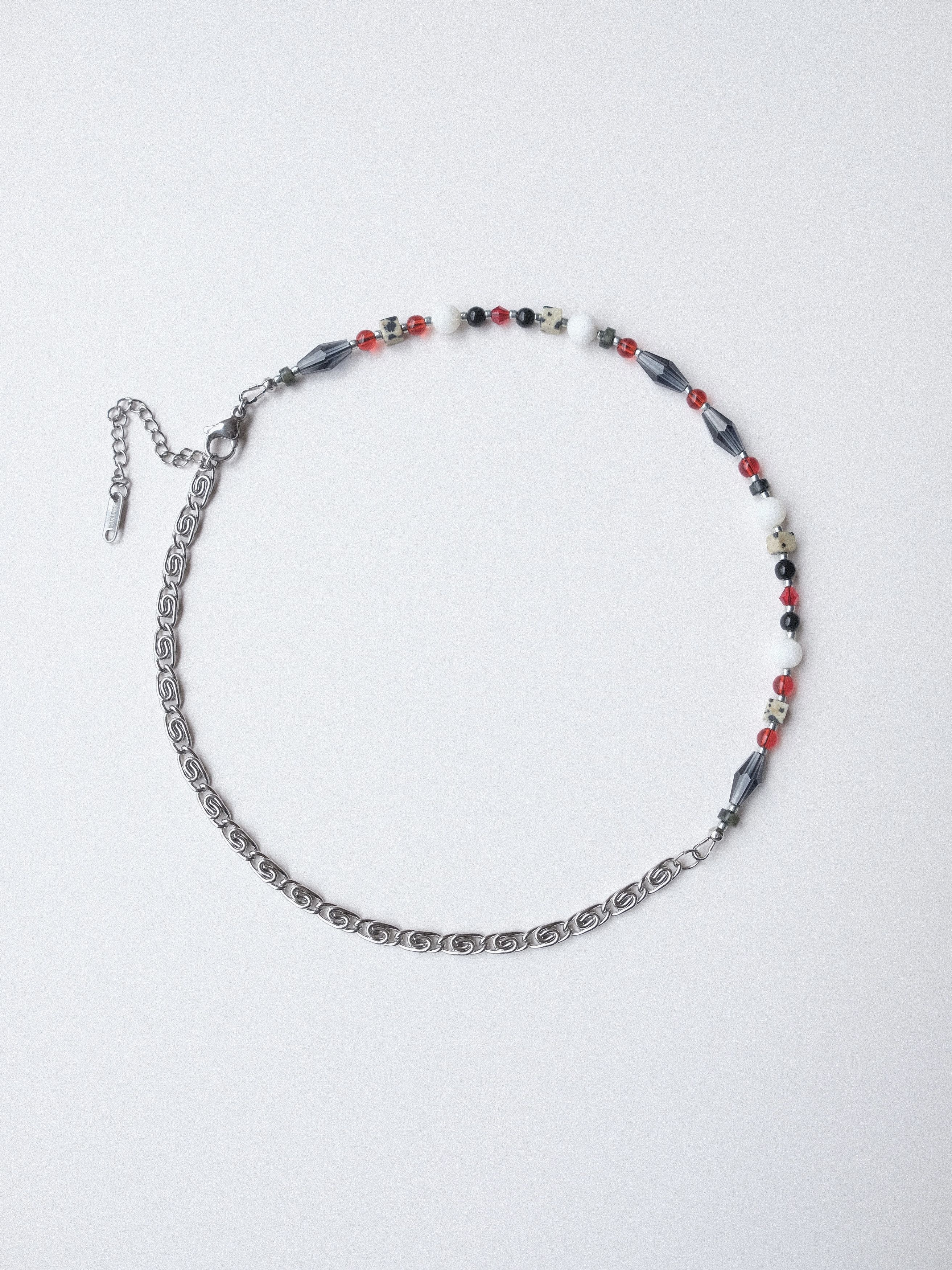 Japanese Brand Handmade Chicago Bulls Natural Stones Glass Beads Necklace Size ONE SIZE - 3 Thumbnail
