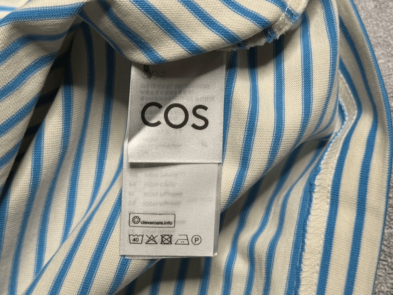 Cos COS women's t-shirt S Size S / US 4 / IT 40 - 4 Thumbnail