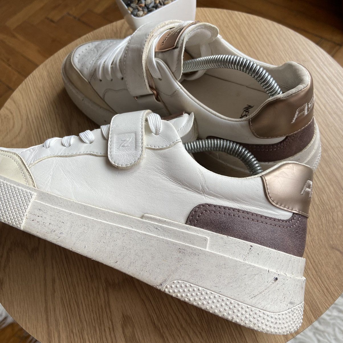 ASH ASH x Nespresso Low Top Y2K Leather Sneakers Size US 9 / IT 39 - 9 Thumbnail