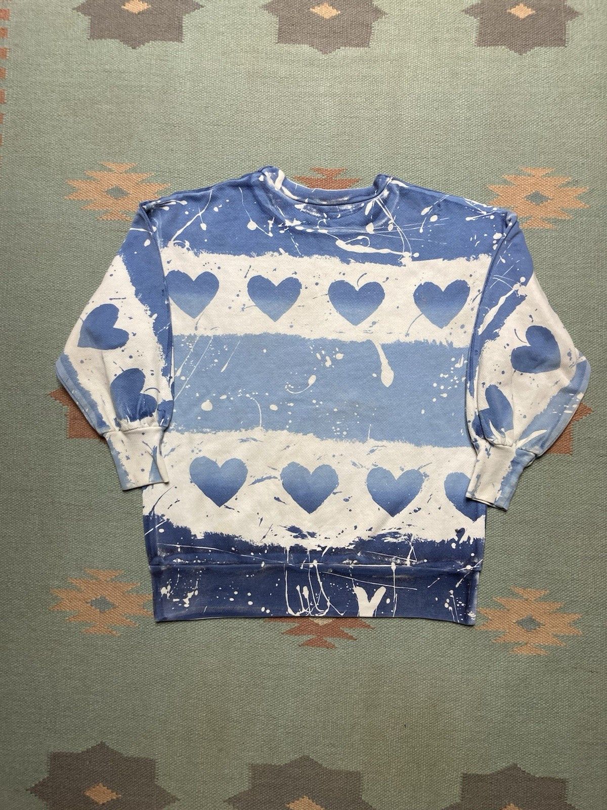 Vintage 80s crewneck sweatshirt all over print hearts love paint M Size US M / EU 48-50 / 2 - 4 Thumbnail