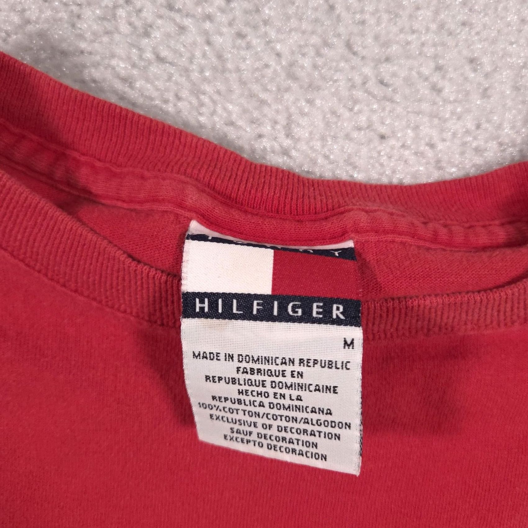 Tommy Hilfiger Tommy Hilfiger Shirt Mens Medium Red Embroidered Flag Logo Crewneck Cotton Tee Size US M / EU 48-50 / 2 - 5 Thumbnail