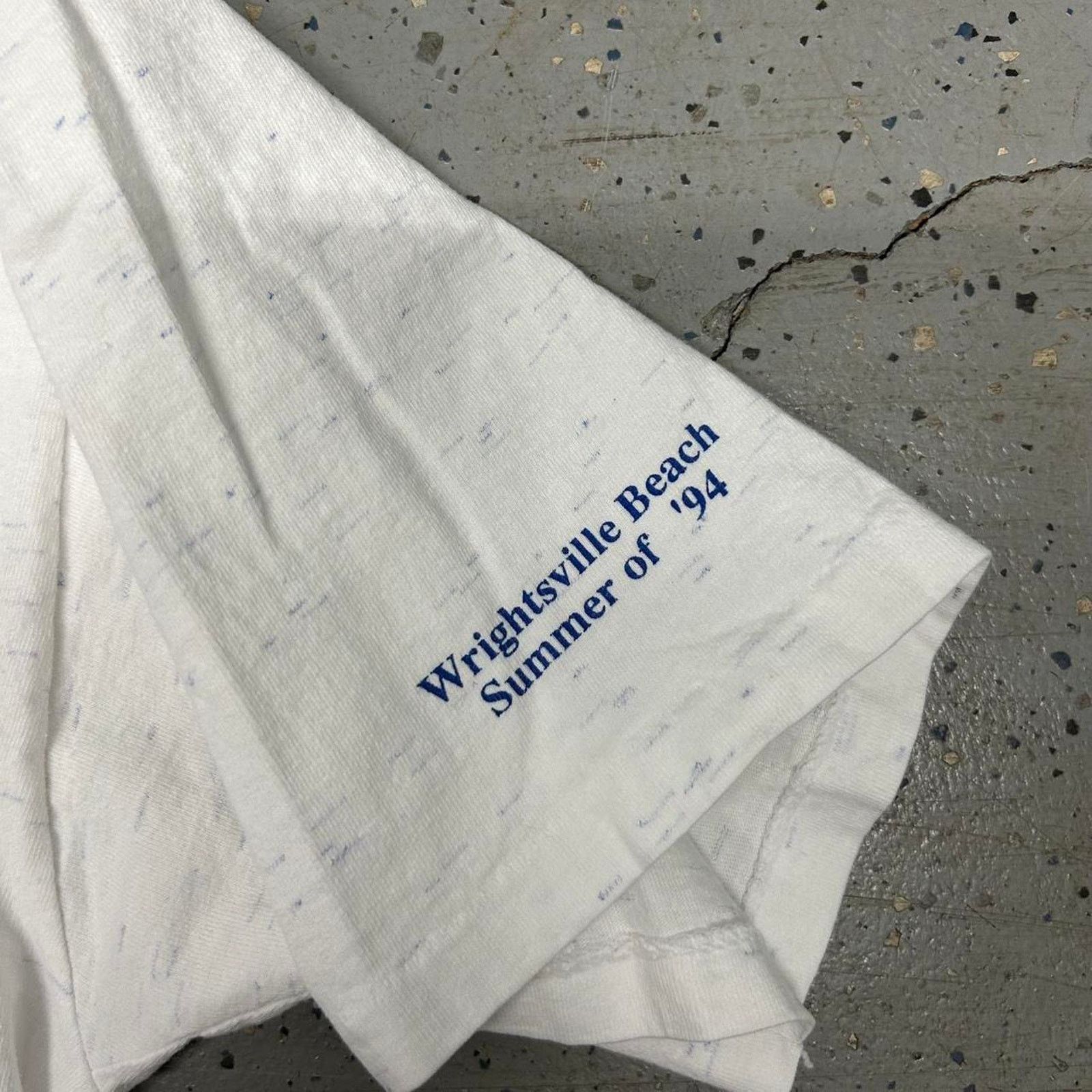 Other VTG White beach Reptile streetwear tee Size US XL / EU 56 / 4 - 3 Thumbnail