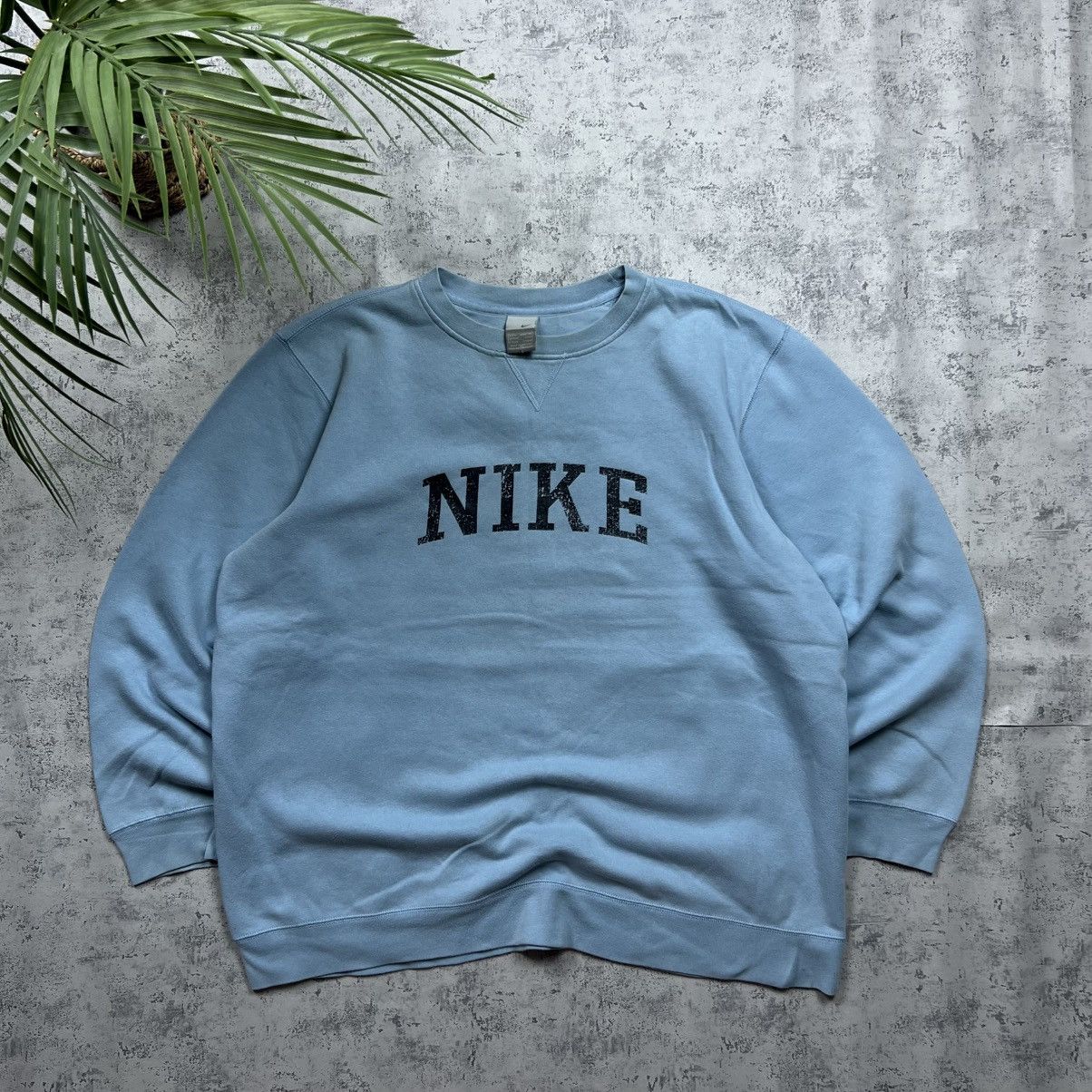 Nike 90s NIKE SPELLOUT BIG LOGO VINTAGE Y2K OVERSIZED SWEATSHIRT Size US XL / EU 56 / 4 - 1 Thumbnail