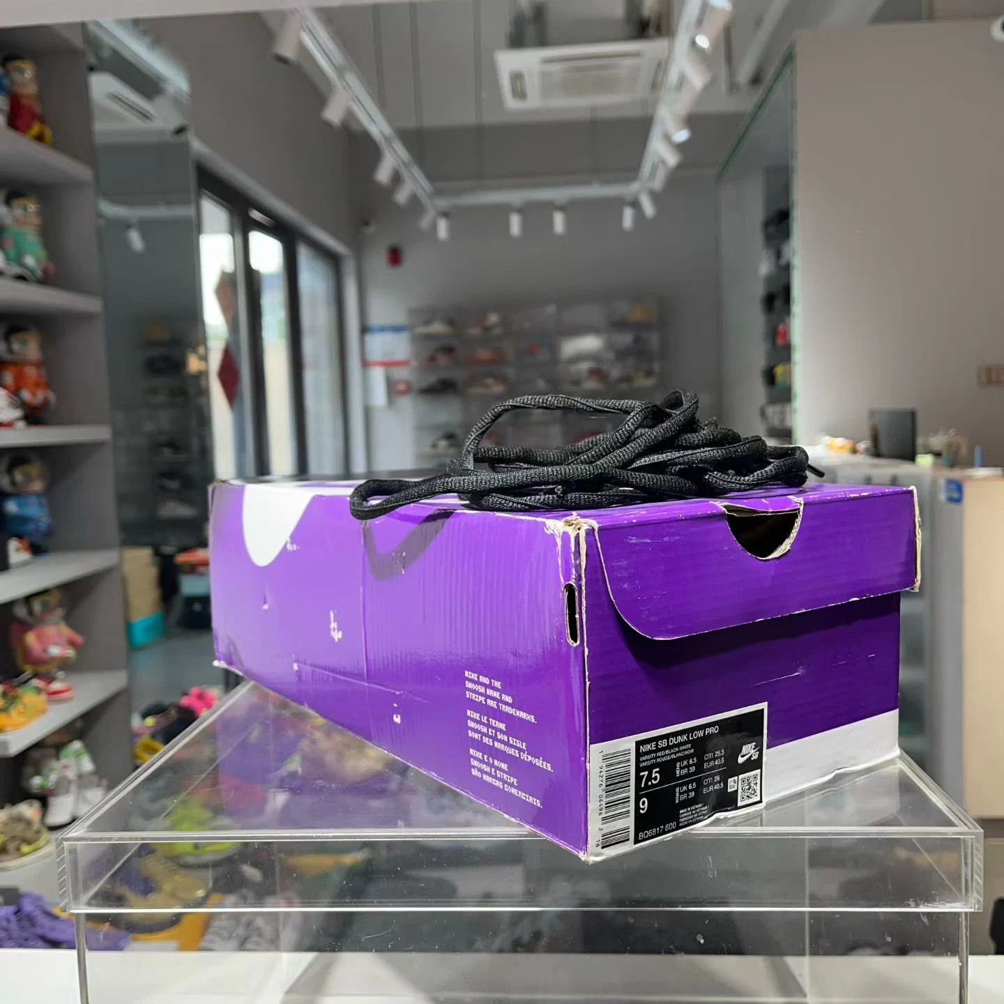 Nike Nike Dunk SB Chicago OG Box 40.5 DS Size US 7.5 / EU 40-41 - 9 Thumbnail