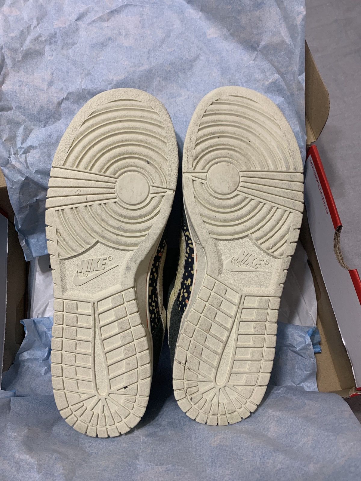 Nike Nike Dunk Low SE Gone Fishing Size US 10 / EU 43 - 5 Thumbnail