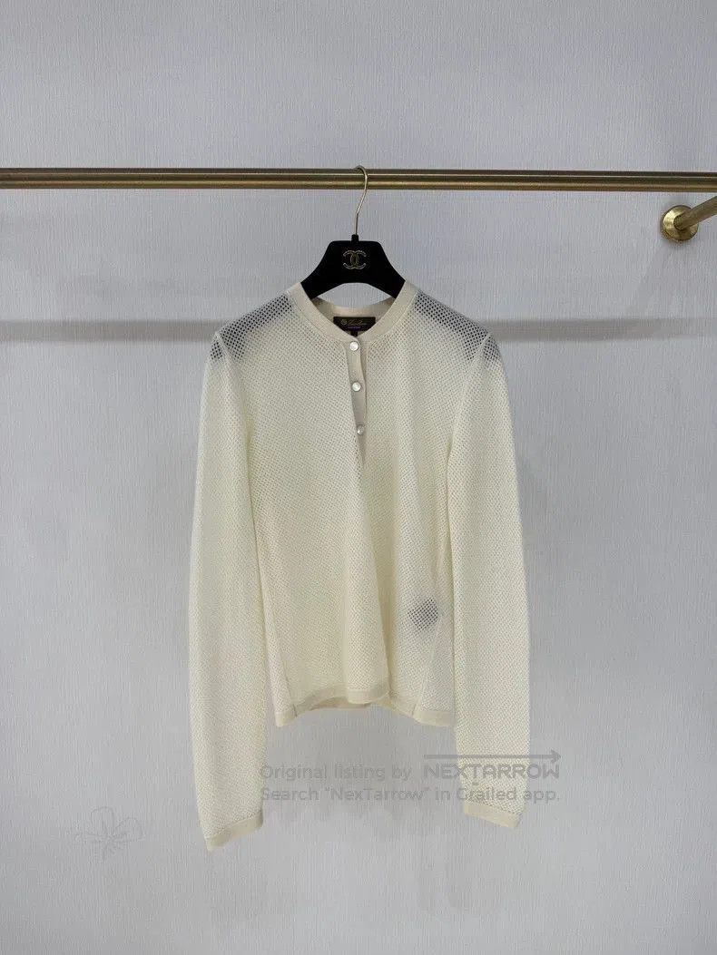Loro Piana Loro Piana Cream Cashmere Knit Top. Size US S / EU 44-46 / 1 - 1 Thumbnail