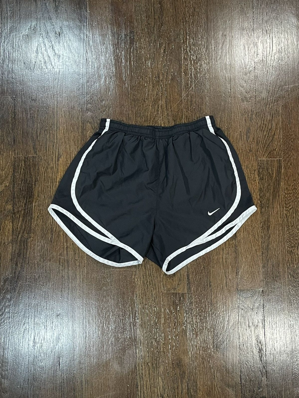 Nike Nike black and white running shorts Size 25" / US 0 / IT 36 - 1 Thumbnail