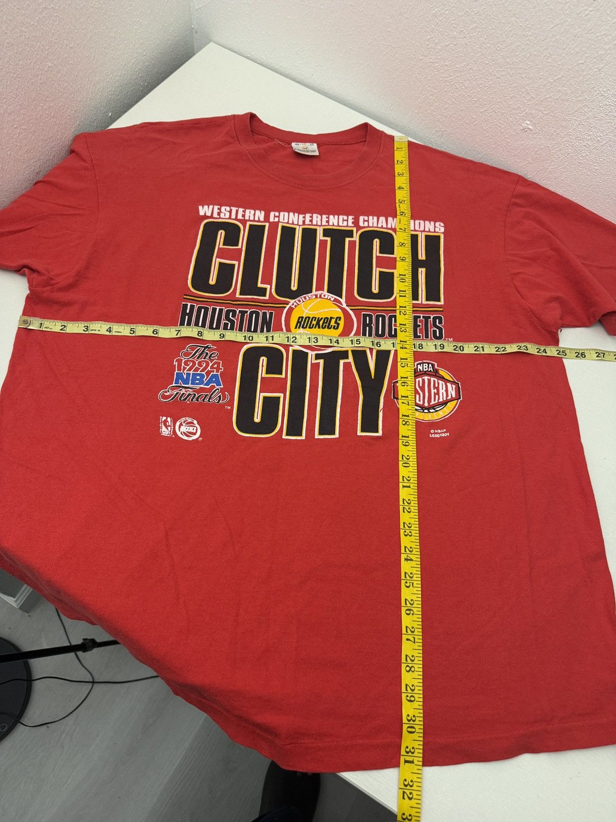 NBA Vintage 1994 Houston Rockets NBA Finals Clutch City XXL Size US XXL / EU 58 / 5 - 5 Thumbnail