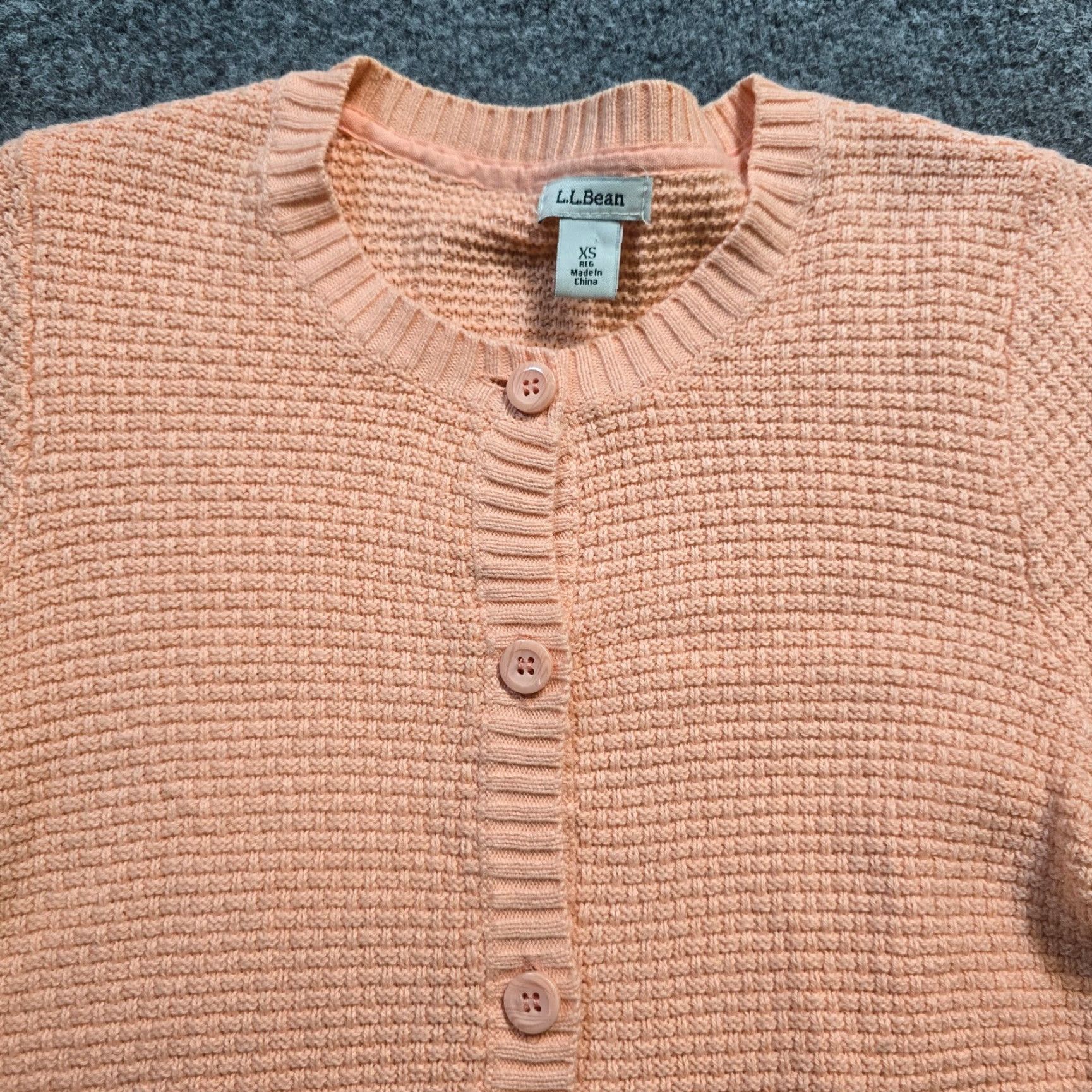 Vintage L.L. Bean Cardigan Sweater Womens XS Orange Knit Long Sleeve Career Regular Fit Sh sweater? Size XS / US 0-2 / IT 36-38 - 2 Thumbnail