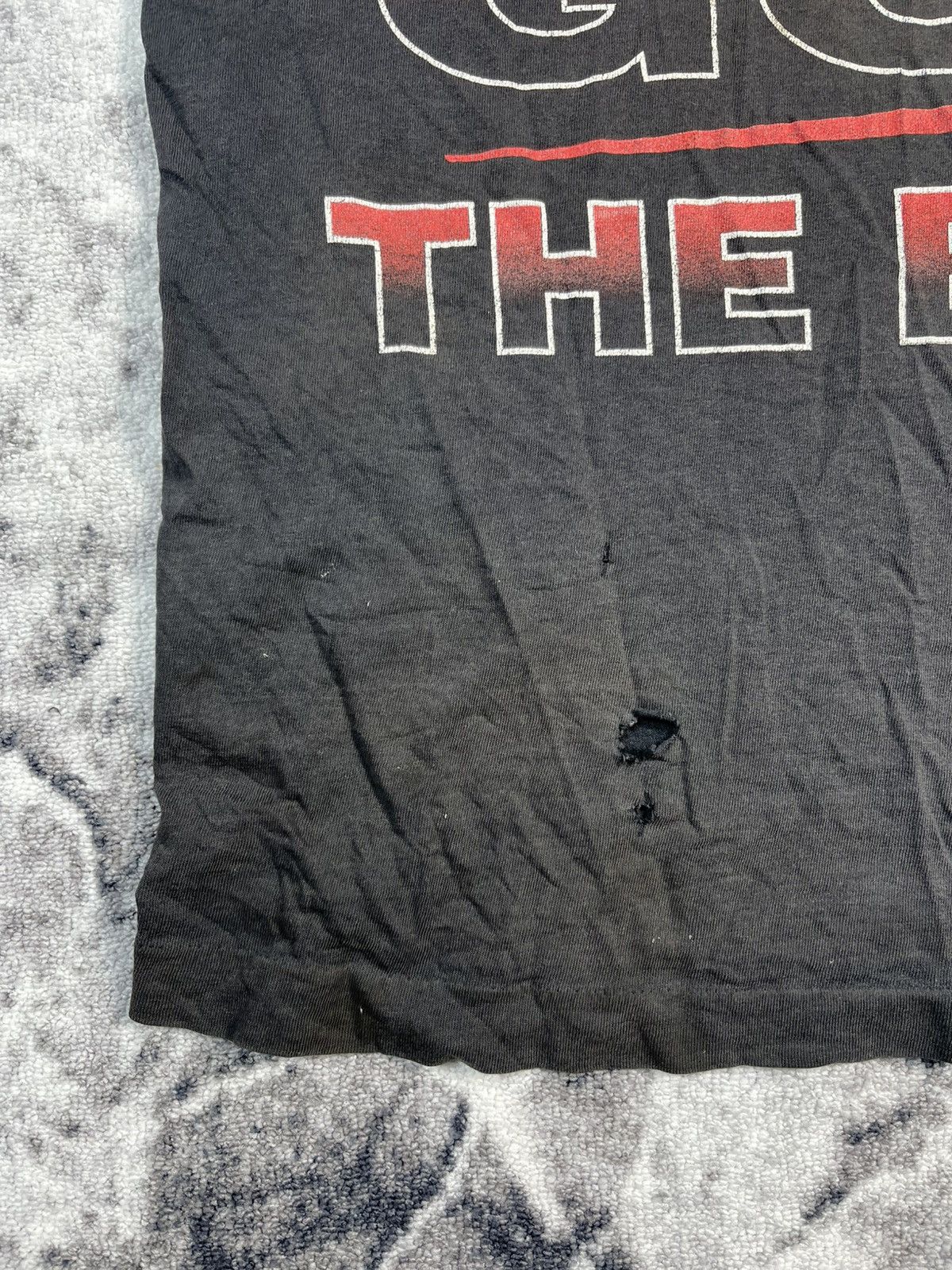 KISS KISS Alive Worldwide Tour 96 97 Distressed Faded Tee Size US XL / EU 56 / 4 - 20 Thumbnail