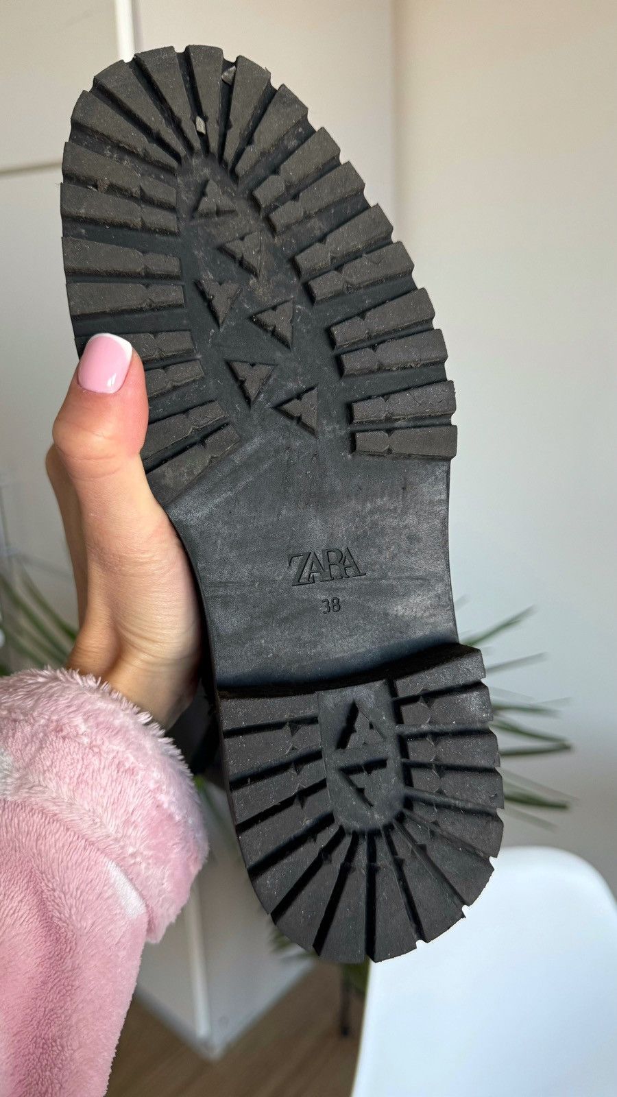 Zara Black lather women's autumn boots Size US 7 / IT 37 - 4 Thumbnail