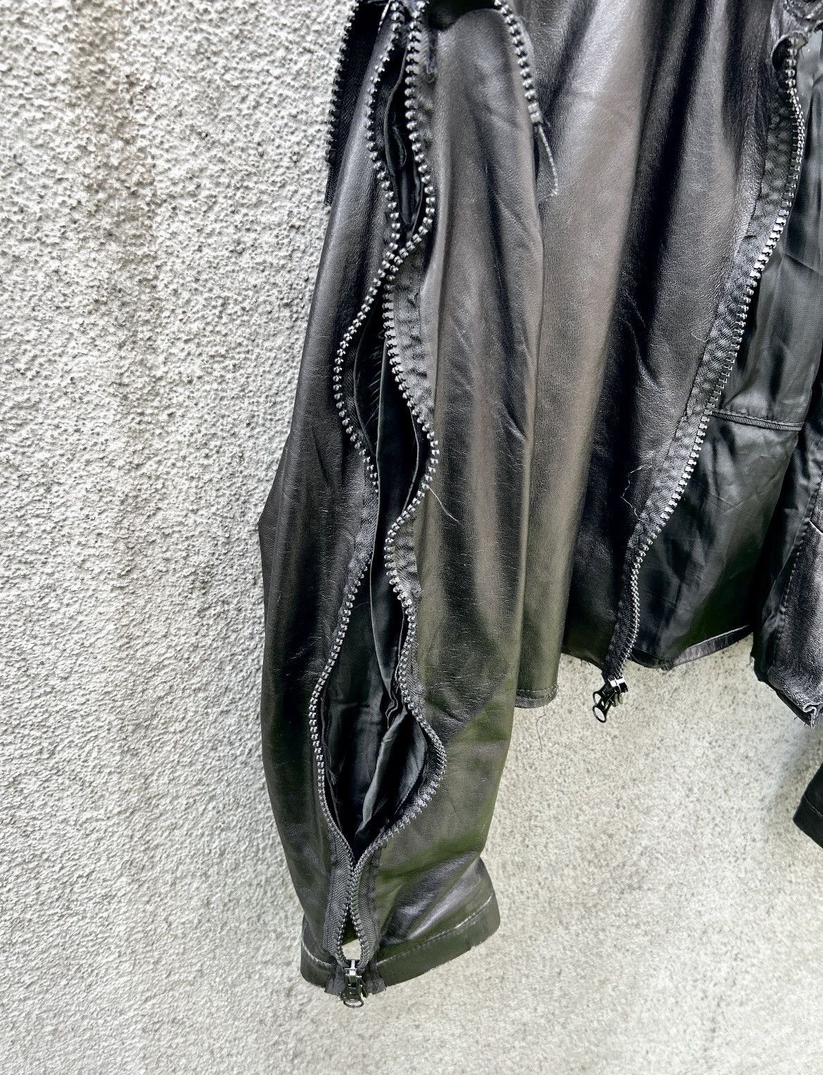 Vintage Avant Garde Archival Clothing Cropped Zip Up Leather Jacket Size US L / EU 52-54 / 3 - 7 Thumbnail
