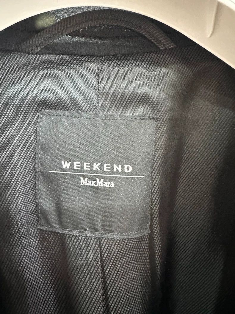 Max Mara Max Mara black cashmere coat Size M / US 6-8 / IT 42-44 - 2 Thumbnail