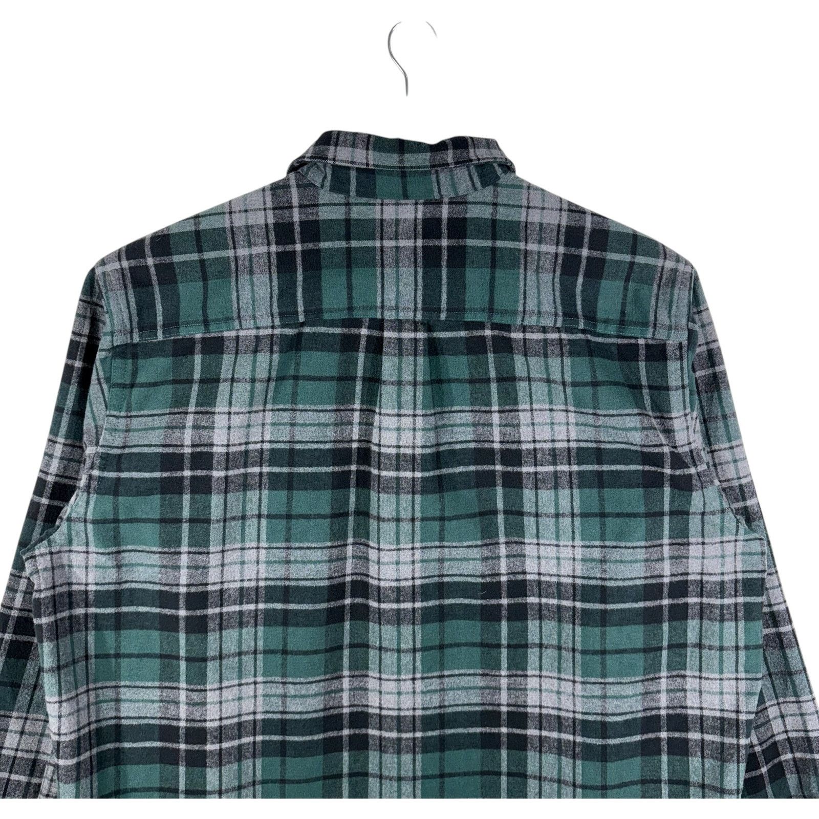 L.L. Bean L.L. Bean Traditional Fit Plaid Chamois Flannel Size US XL / EU 56 / 4 - 6 Thumbnail