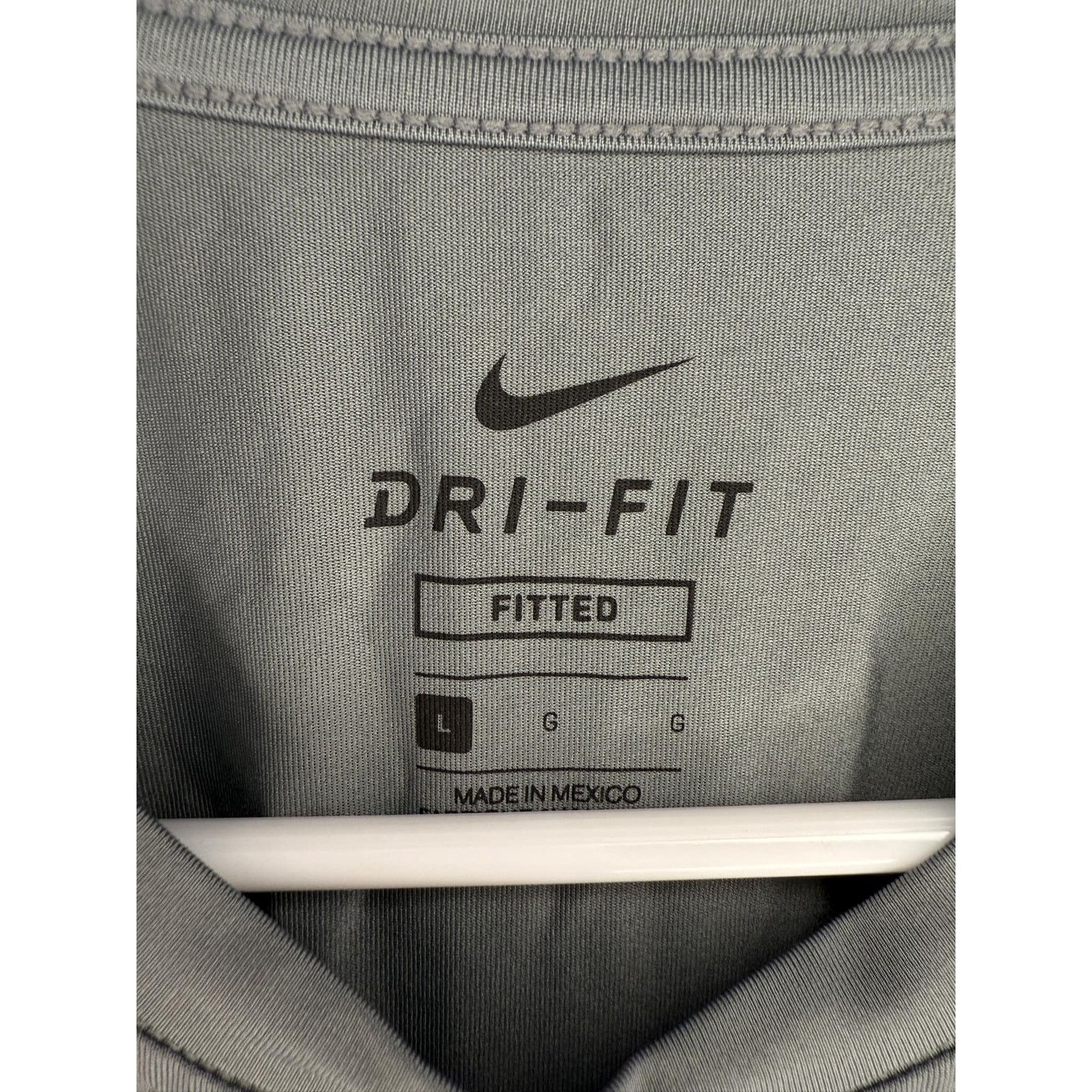 Nike Carraig Donn One Button Agryle Cable-Knit Sweater Women's Size US L / EU 52-54 / 3 - 4 Thumbnail