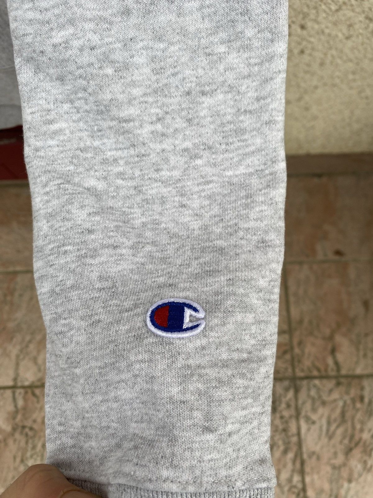 Champion Champion reverse weave sweatshirt grey and purple Size US M / EU 48-50 / 2 - 3 Thumbnail
