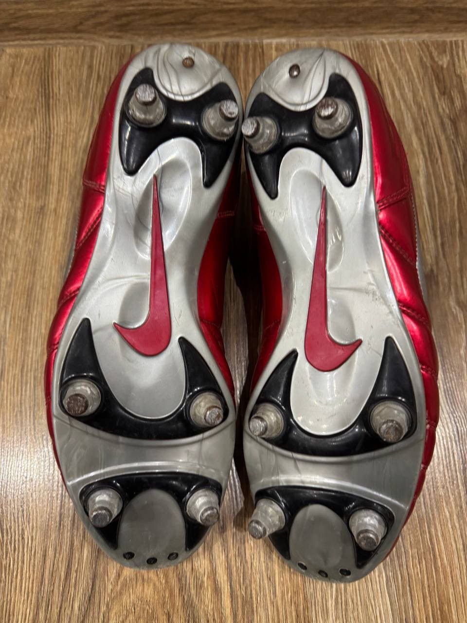 Vintage Nike Total 90 Supremacy FG Red Football Boots Size US 11 / EU 44 - 19 Thumbnail