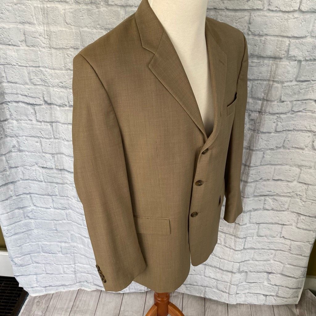 Ralph Lauren Ralph Lauren wool tan suit w/fully lined 3 button jacket and Size 44R - 10 Thumbnail