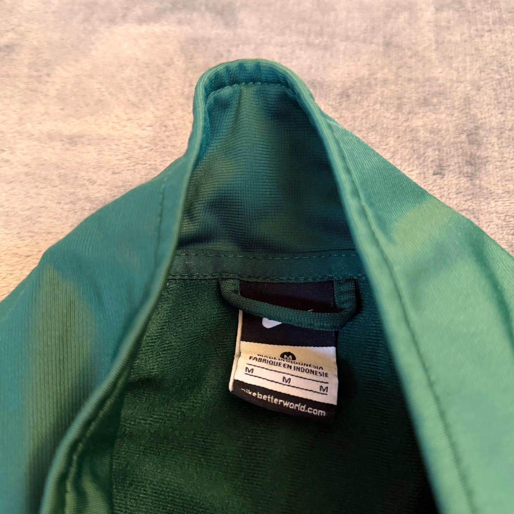 Nike Nike Track Jacket Mens Full Zip Green Sportswear Running & Jogging Athletic Jacket Size US M / EU 48-50 / 2 - 3 Thumbnail