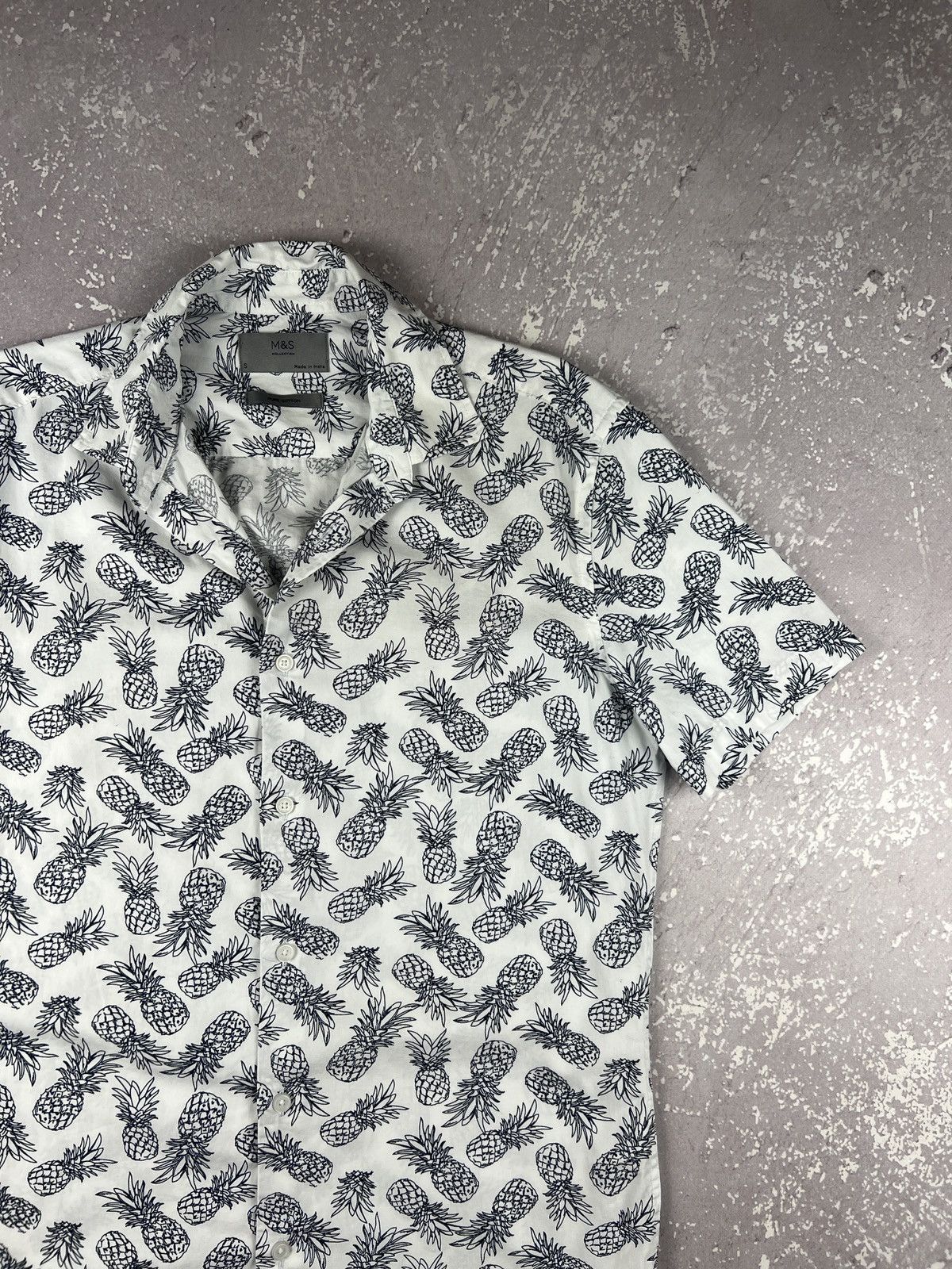 Marks & Spencer Crazy Hawaiian Pineapple All Over Print SS Cotton Shirt Size US S / EU 44-46 / 1 - 2 Thumbnail