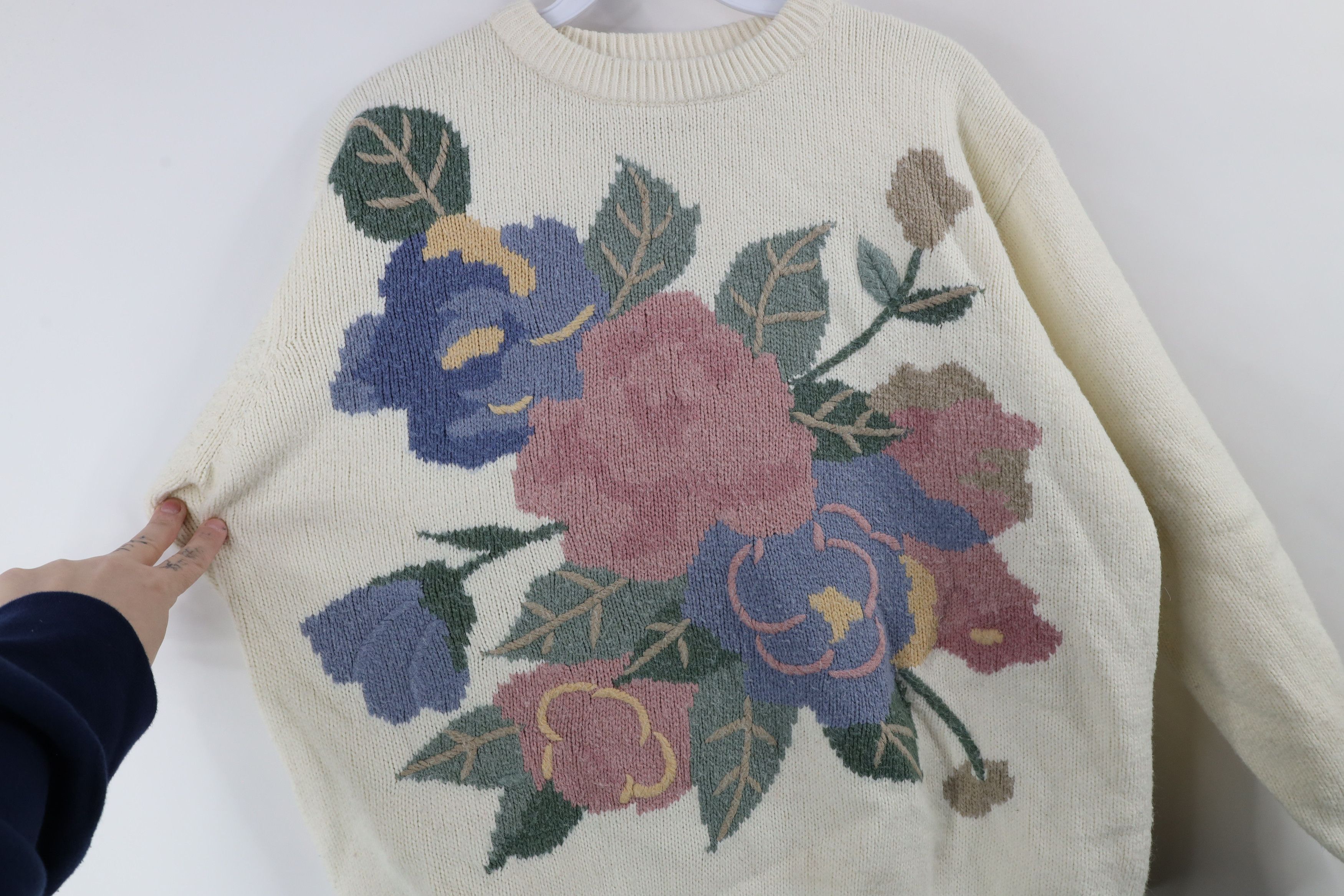 Vintage Vintage 90s Streetwear Embroidered Flower Knit Sweater Size L / US 10 / IT 46 - 5 Thumbnail
