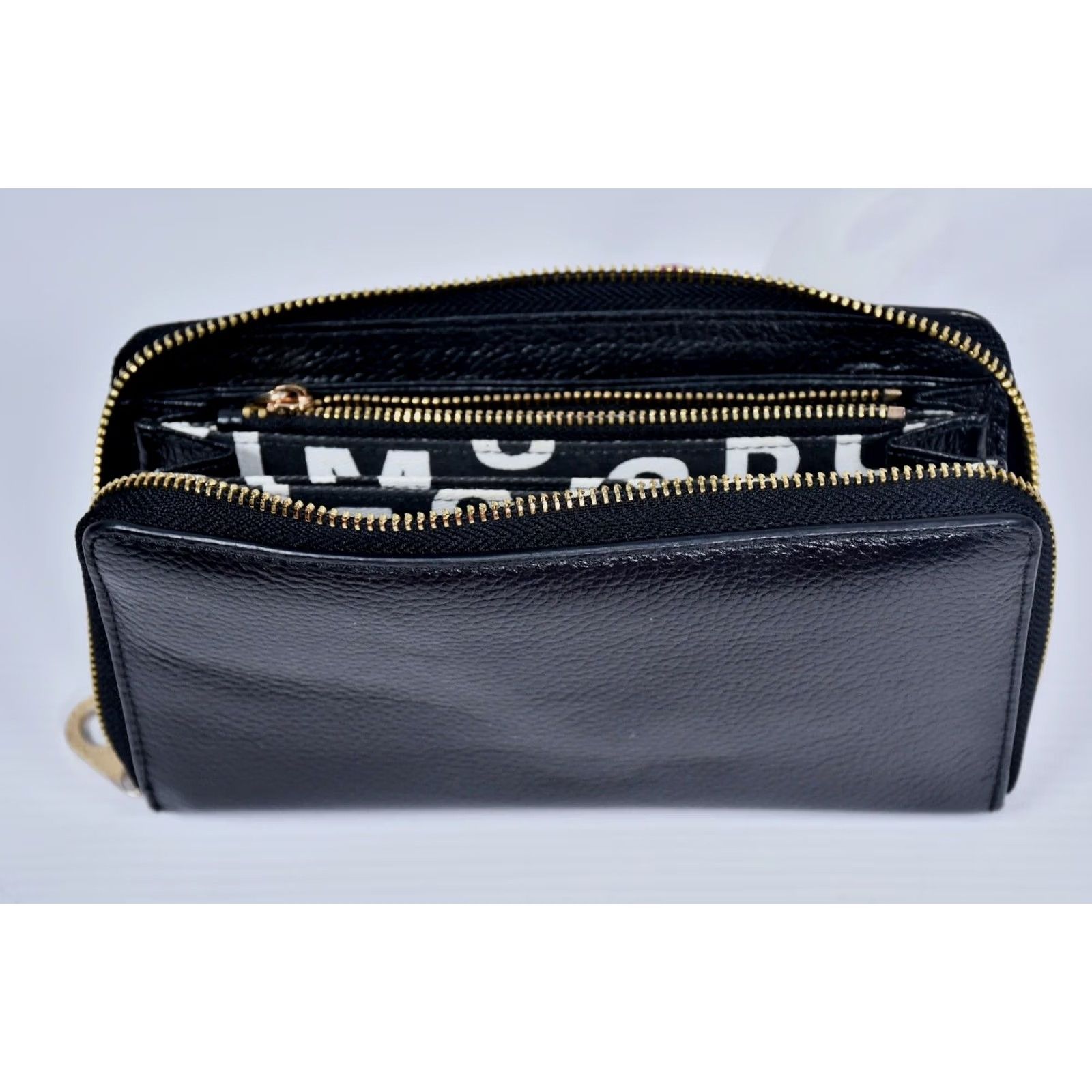 Marc by Marc Jacobs Marc by Marc Jacobs Wallet Leather Black Zip Around Women Size ONE SIZE - 2 Thumbnail
