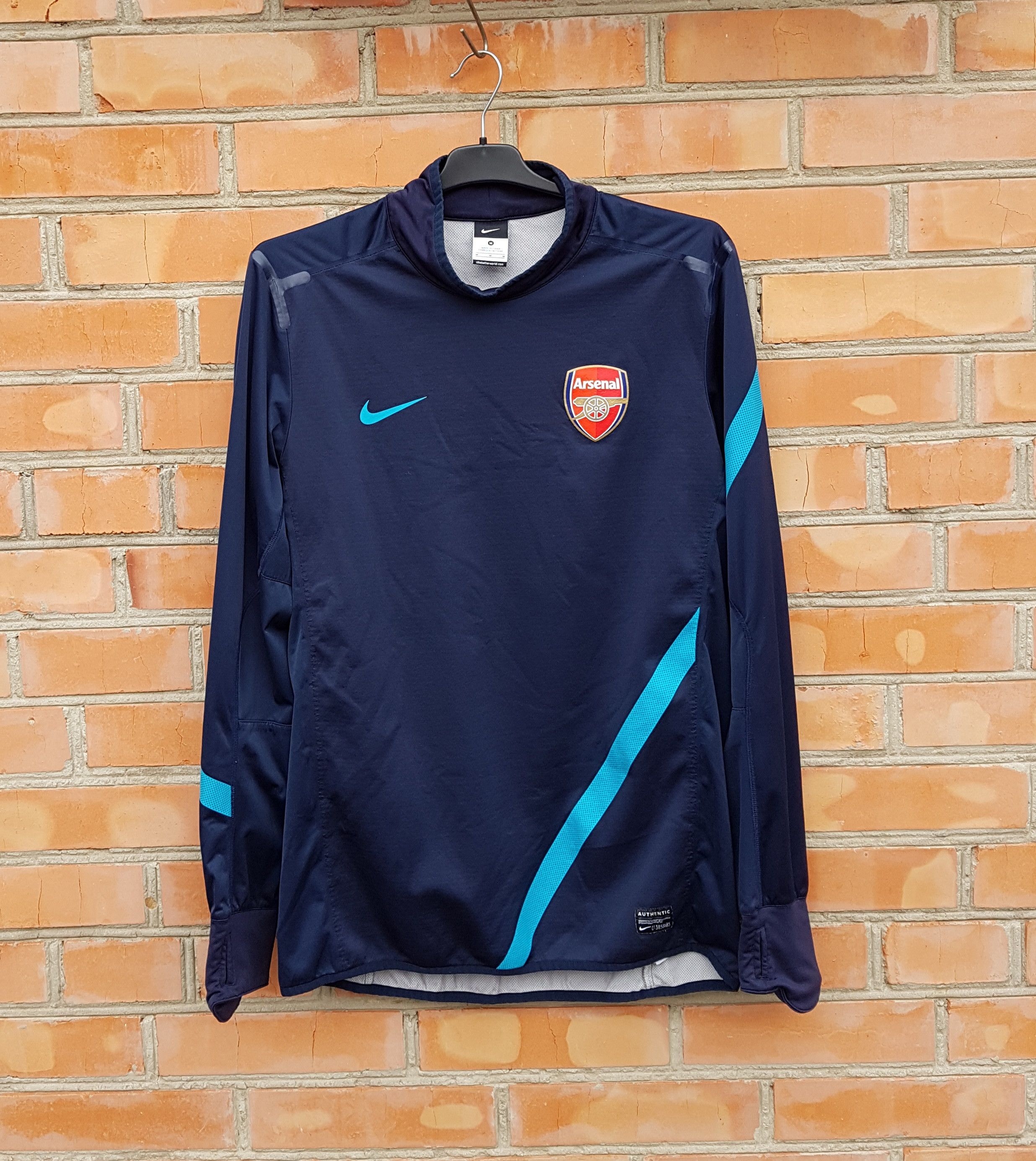 Nike Nike Arsenal 2010-12 Football Soccer Jersey Training Top Size US M / EU 48-50 / 2 - 1 Thumbnail