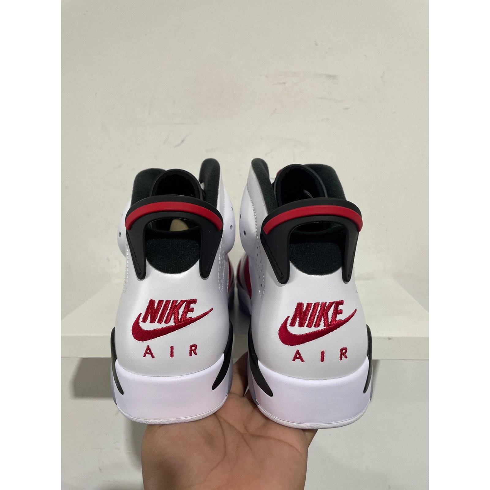 Nike NIKE JORDAN 6 CARMINE 2021 SIZE 11.5 NEW Size US 11.5 / EU 44-45 - 3 Thumbnail