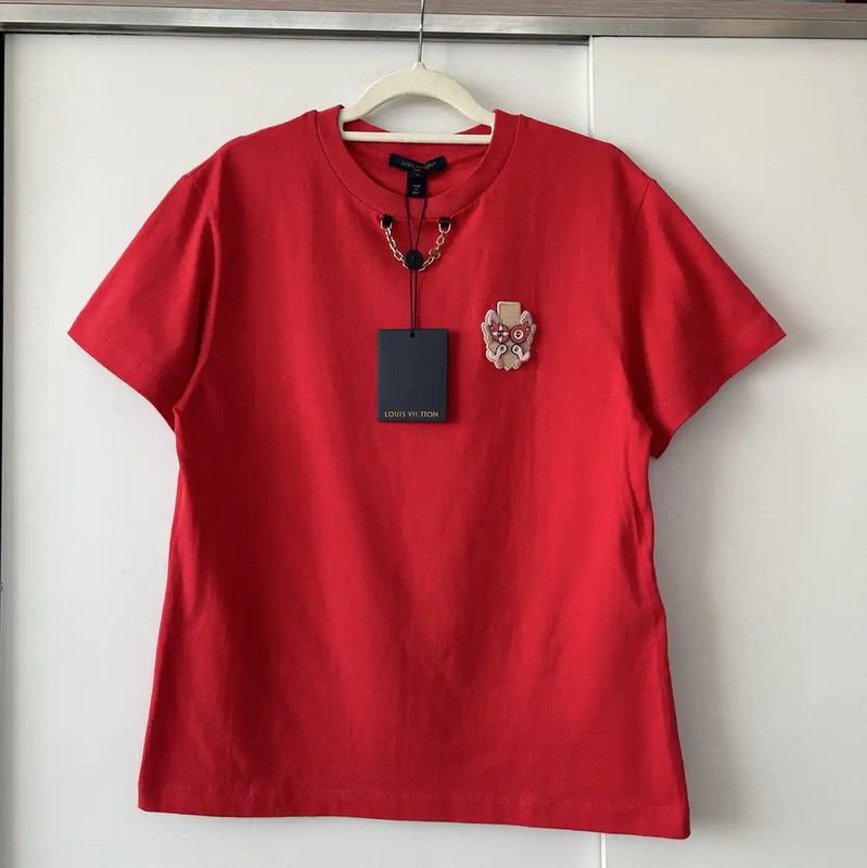 Louis Vuitton Louis Vuitton Red Cotton T-Shirt for Women 0089 Size S / US 4 / IT 40 - 1 Thumbnail