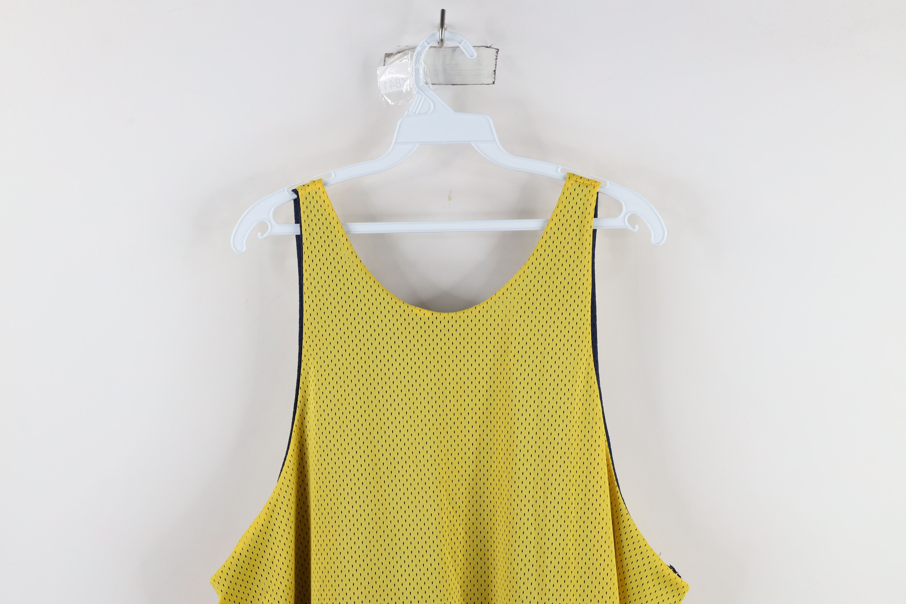 Vintage Vintage 90s Streetwear Mesh Reversible Basketball Jersey USA Size US XL / EU 56 / 4 - 8 Thumbnail