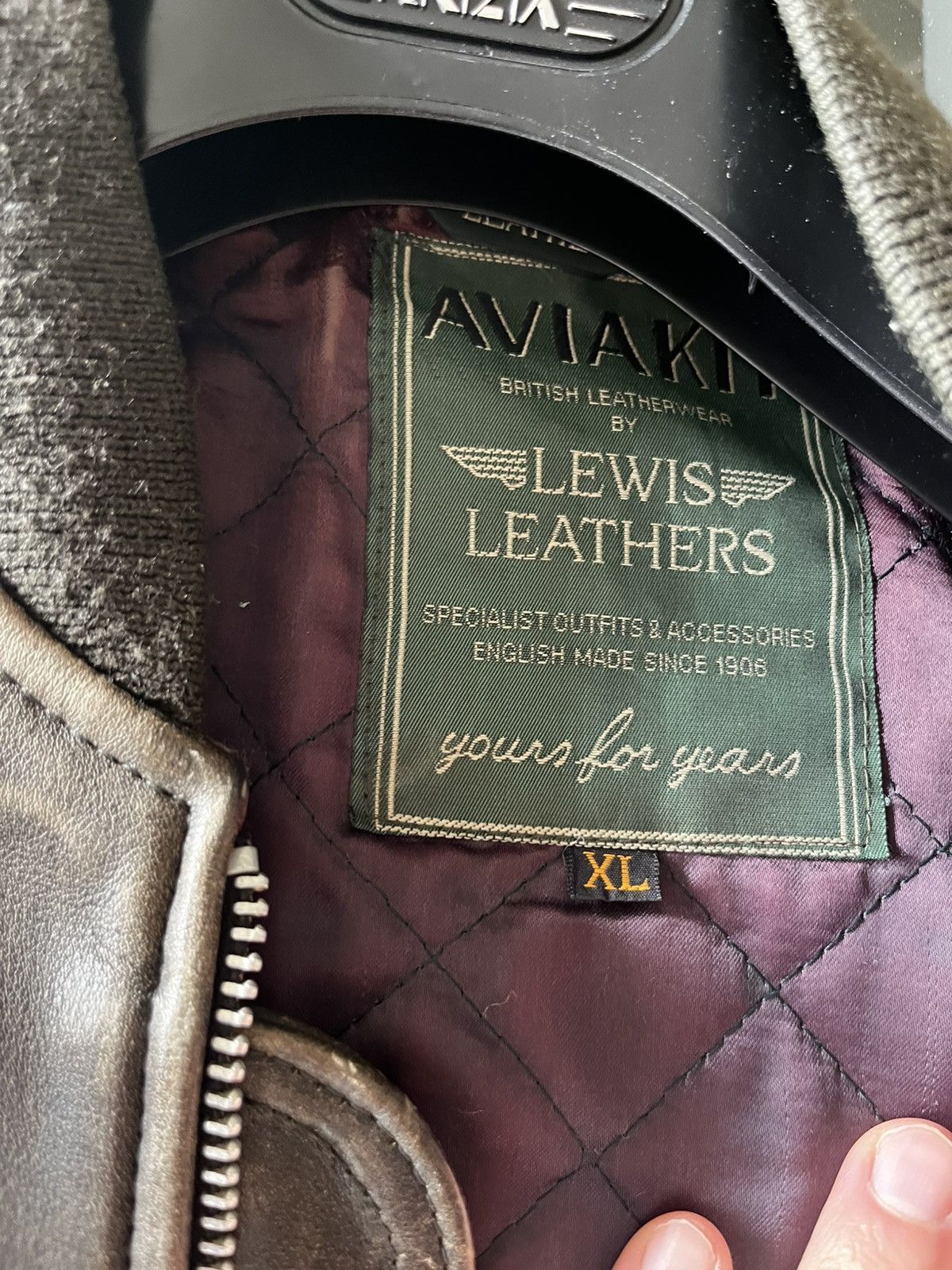 Lewis Leathers Lewis Leathers Vintage Leather Bomber Size US XL / EU 56 / 4 - 7 Thumbnail