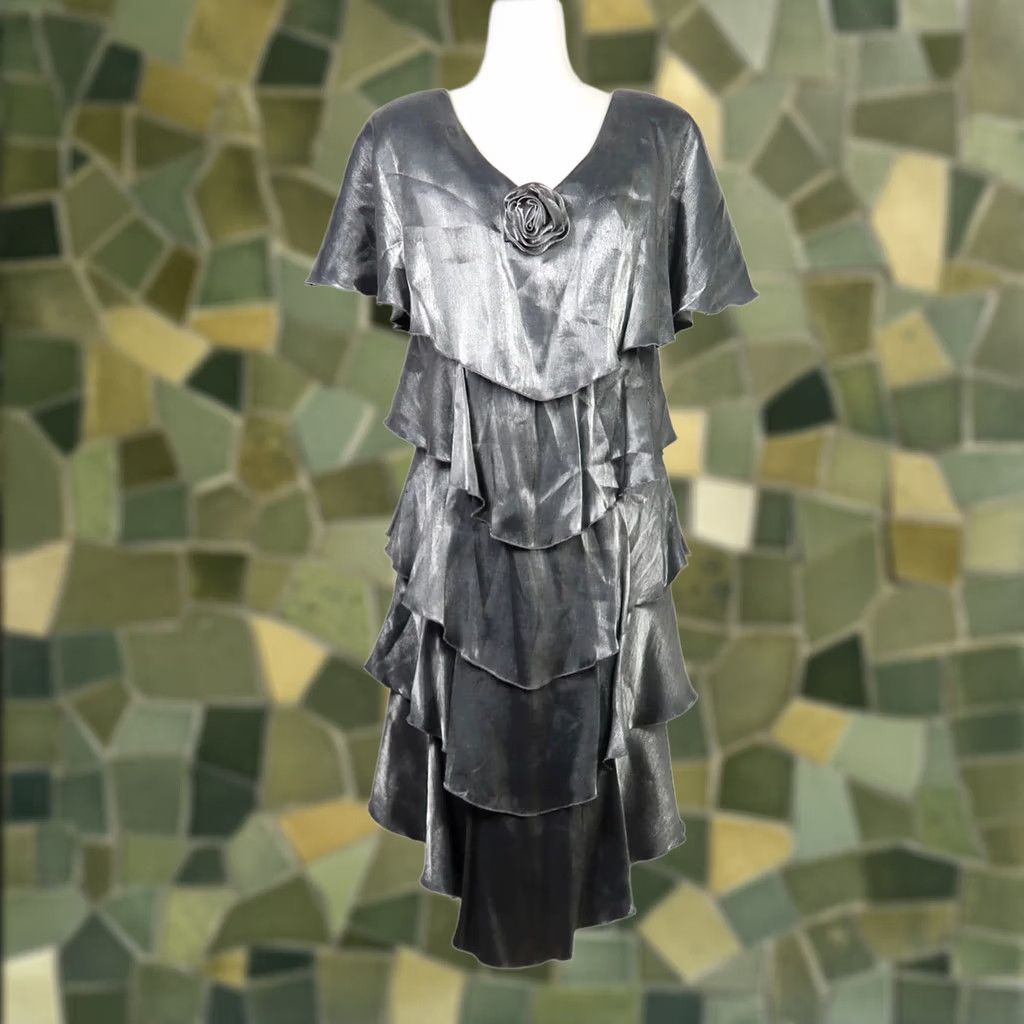 Vintage VINTAGE Patra dress M silver grey metallic 90s tiered knee length frilly Size M / US 6-8 / IT 42-44 - 1 Thumbnail
