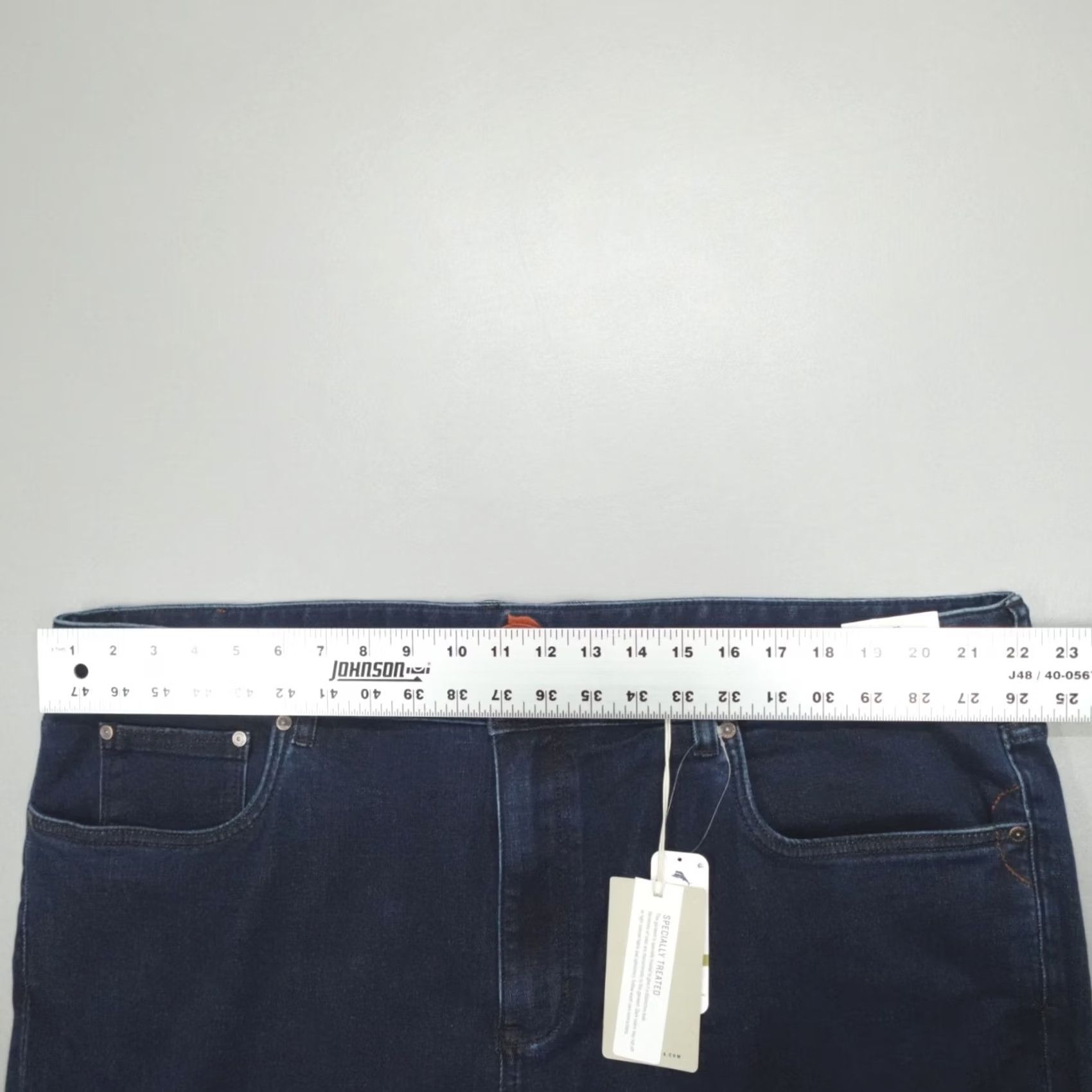 Tommy Bahama Tommy Bahama Jeans Men's Boracay Size 44x32 Dark Rinse Wash ST124366 Size US 44 / EU 60 - 6 Thumbnail