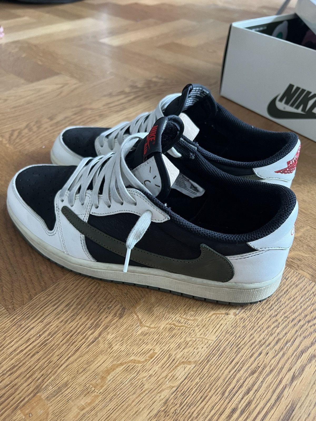 Jordan Brand × Travis Scott Jordan 1 Retro Low OG SP Travis Scott Olive Size US 11.5 / EU 44-45 - 5 Thumbnail