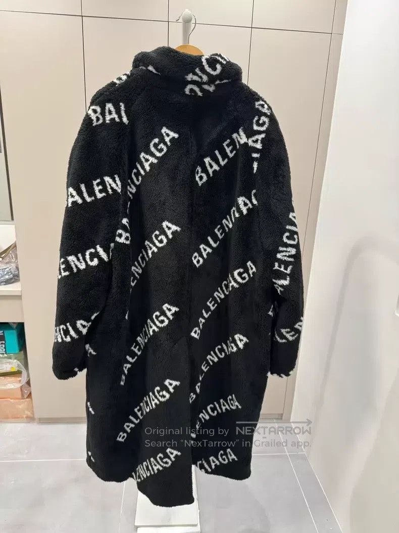 Balenciaga Balenciaga Alphabet Barrage Coat Size US S / EU 44-46 / 1 - 4 Thumbnail