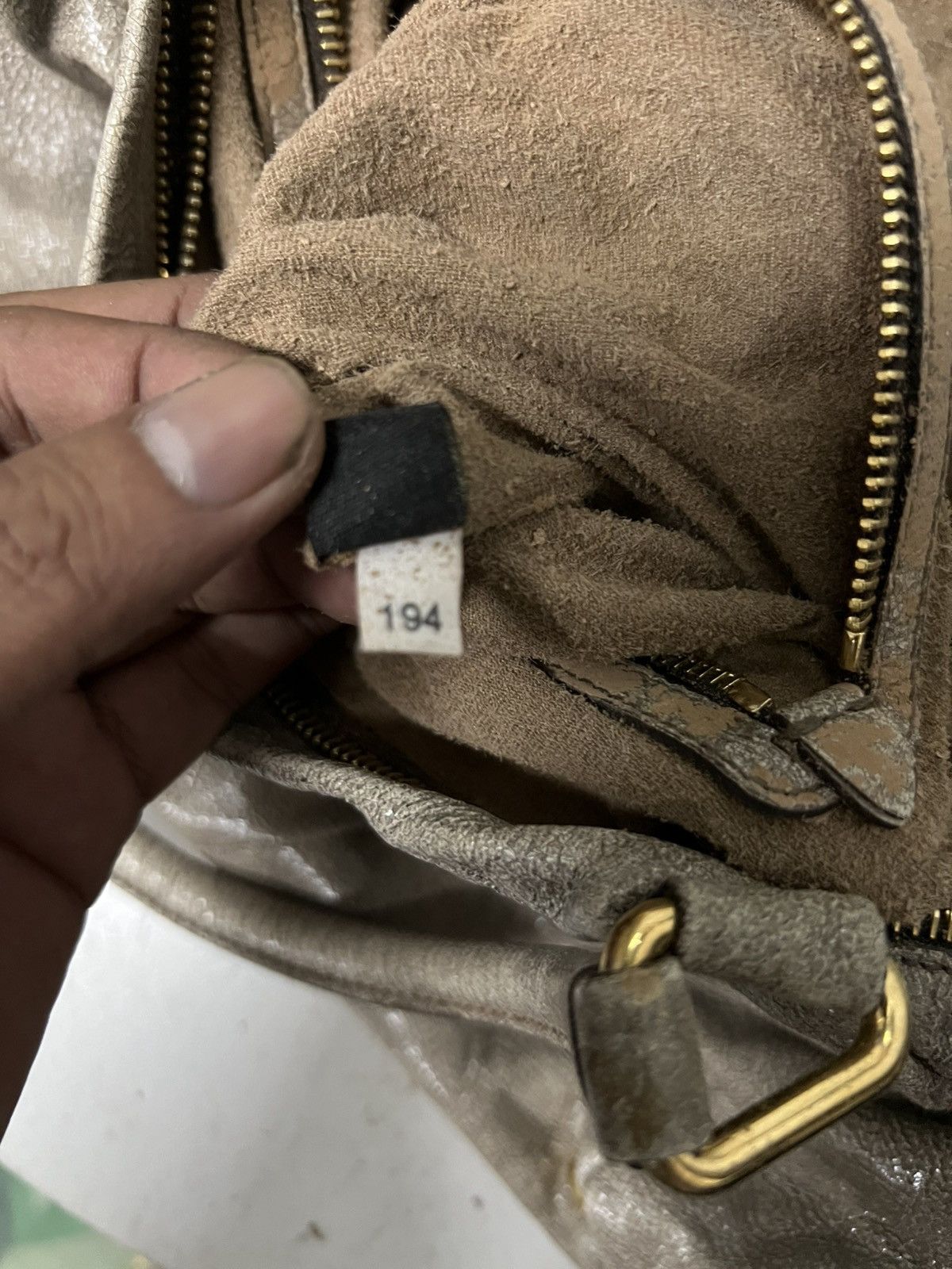 Prada Authentic Prada saffiono Leather Size ONE SIZE - 8 Thumbnail