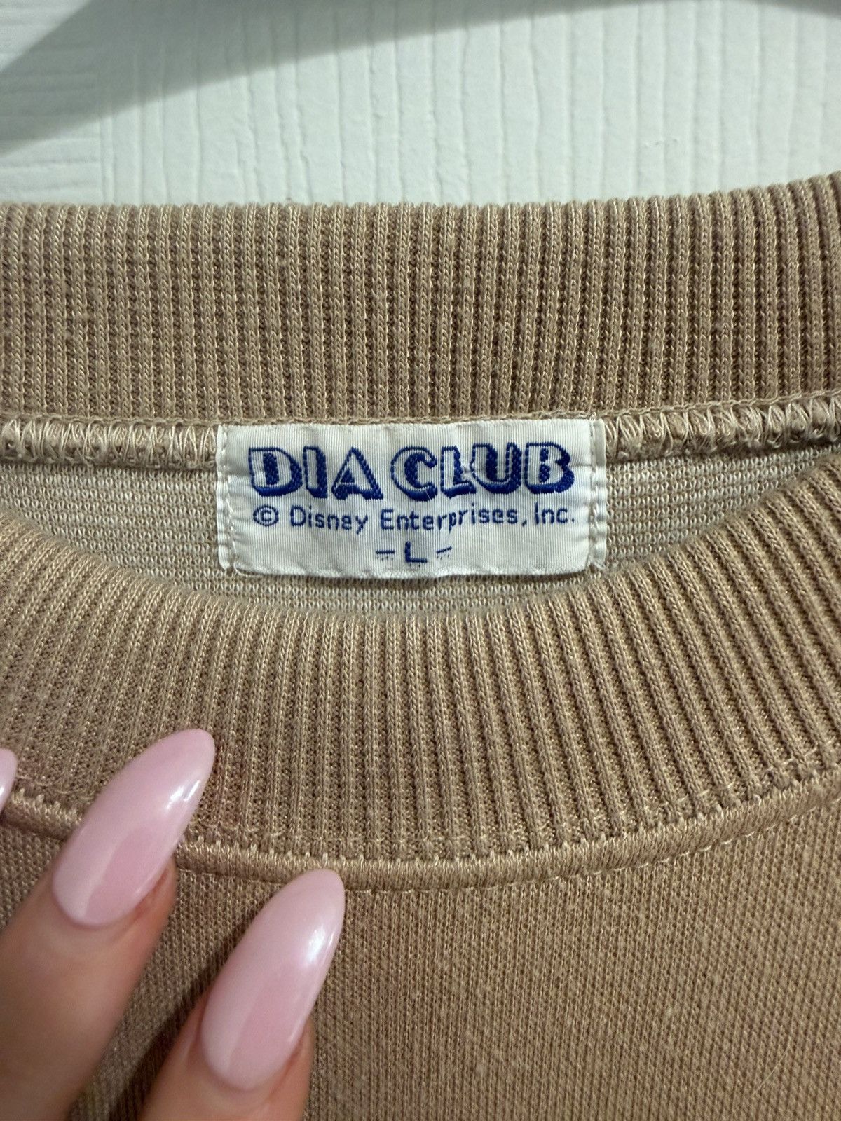 Disney Beige Winnie the Pooh Disney Crewneck Size L / US 10 / IT 46 - 3 Thumbnail