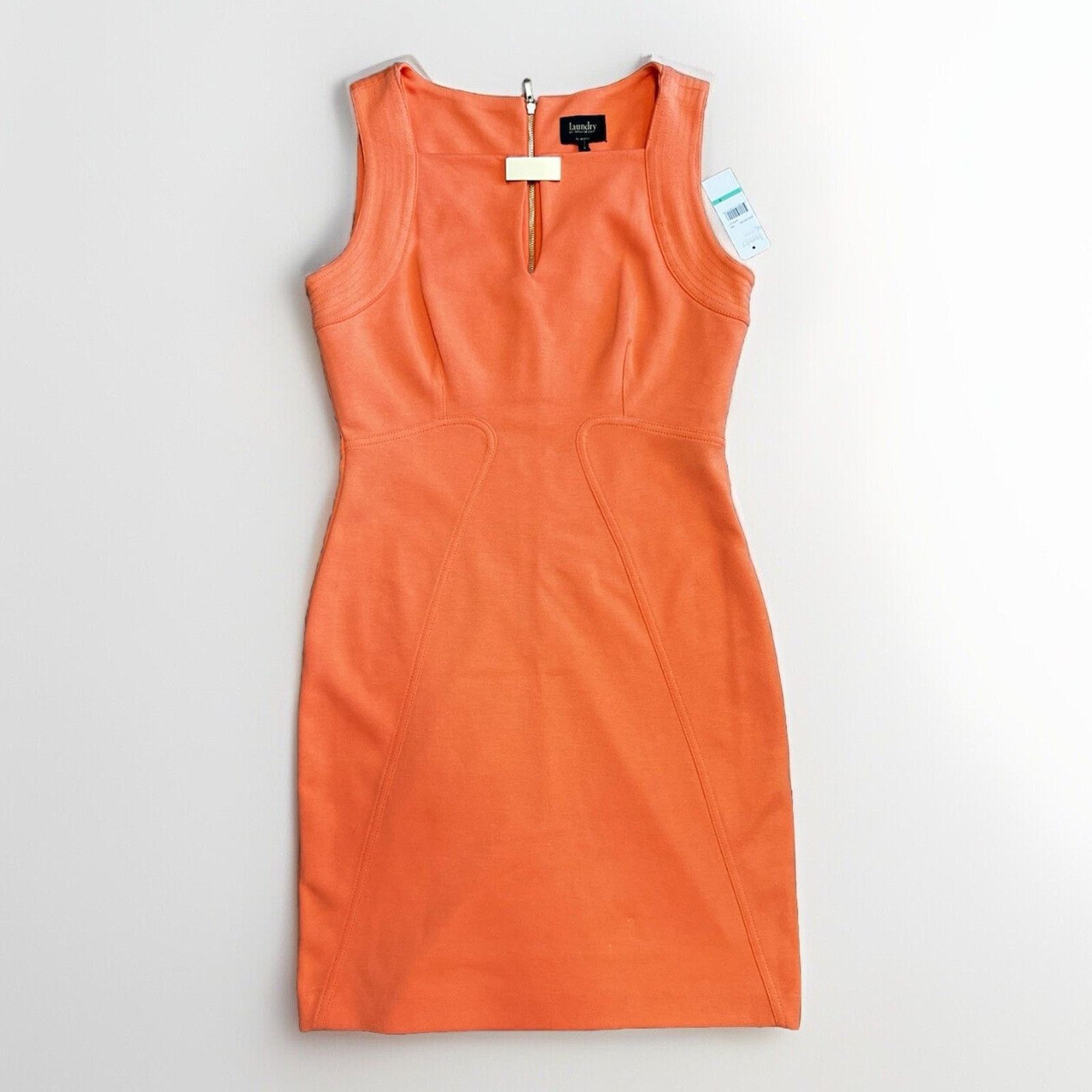 Laundry by Shelli Segal NWT Sz 8 Laundry by Shelli Segal Bodycon Keyhole Neck Size M / US 6-8 / IT 42-44 - 1 Thumbnail