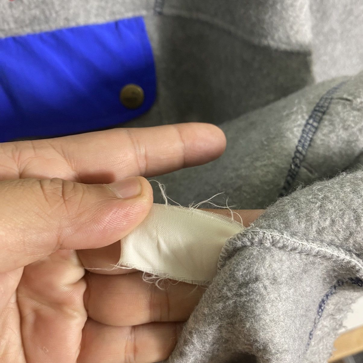 Puma × Vintage Vintage Puma Anorak Fleece Hoodie L Size Grey Colour Size US L / EU 52-54 / 3 - 9 Thumbnail