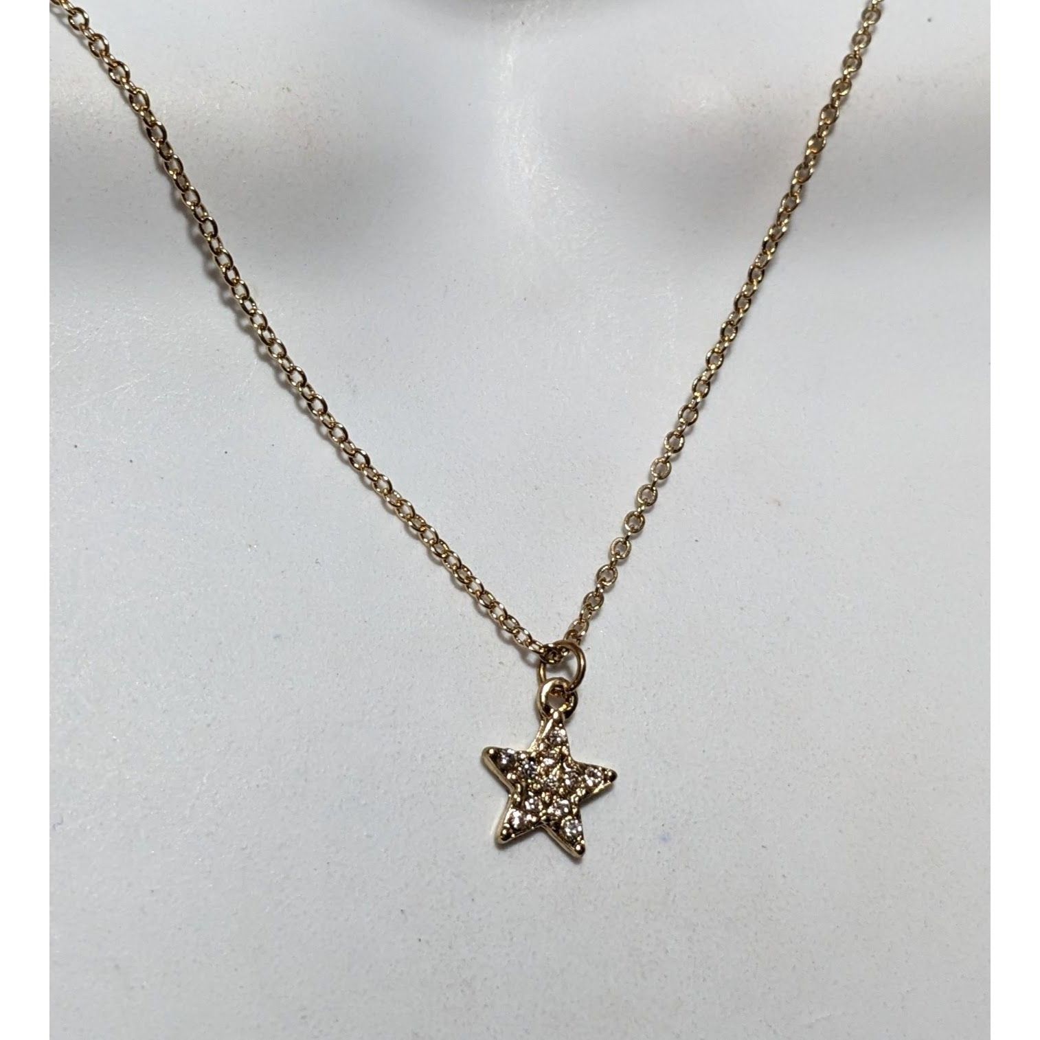 Other Minimalist Gold Rhinestone Star Necklace Size ONE SIZE - 6 Thumbnail
