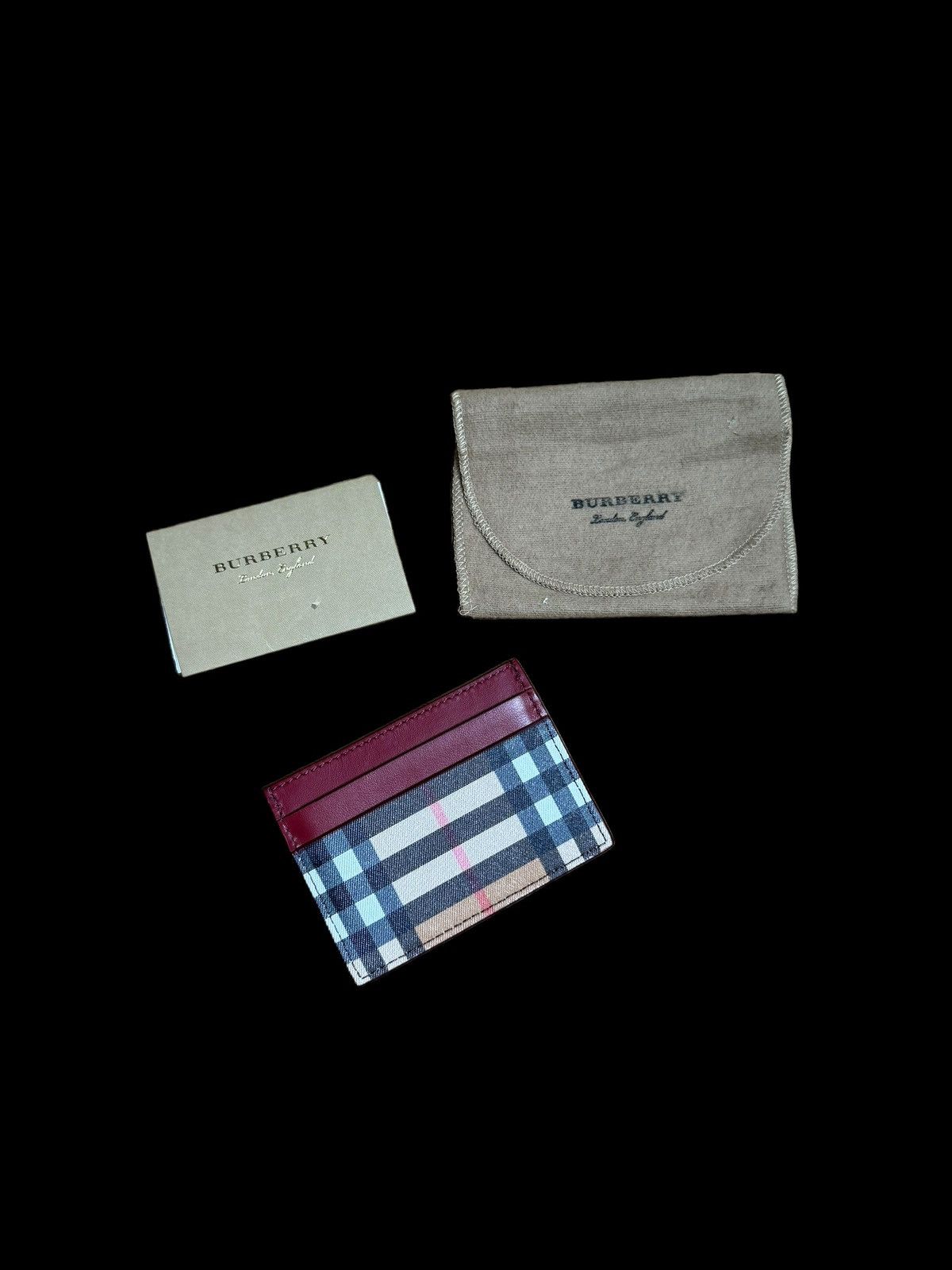 image of New! Burberry London Cardholder in Beige, Men's